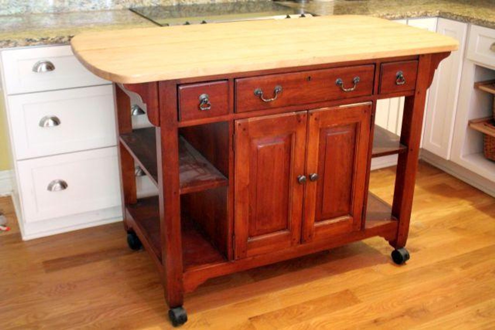 Image for TRACTOR-FURNITURE-APPLIANCES-ANTIQUES