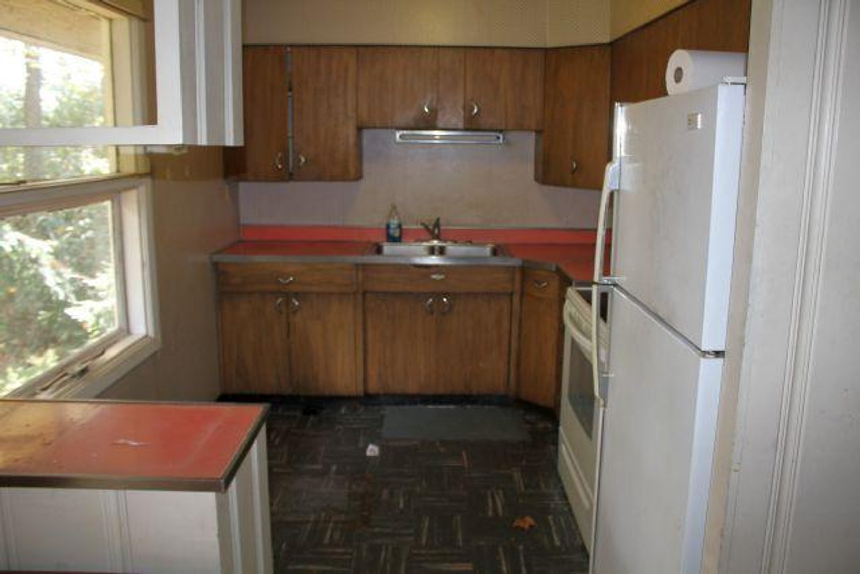 Image for ABSOLUTE REAL ESTATE AUCTION