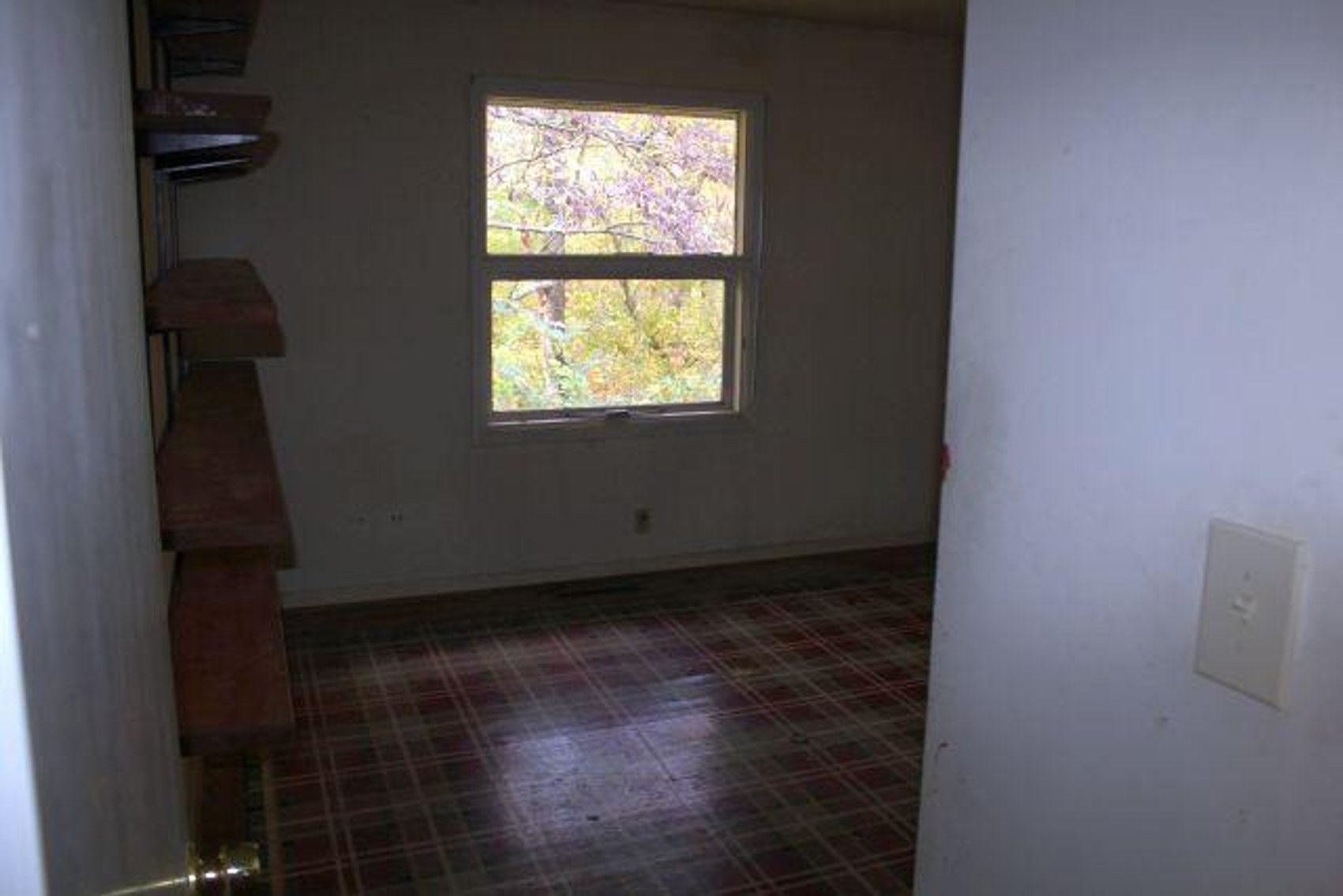 Image for ABSOLUTE REAL ESTATE AUCTION