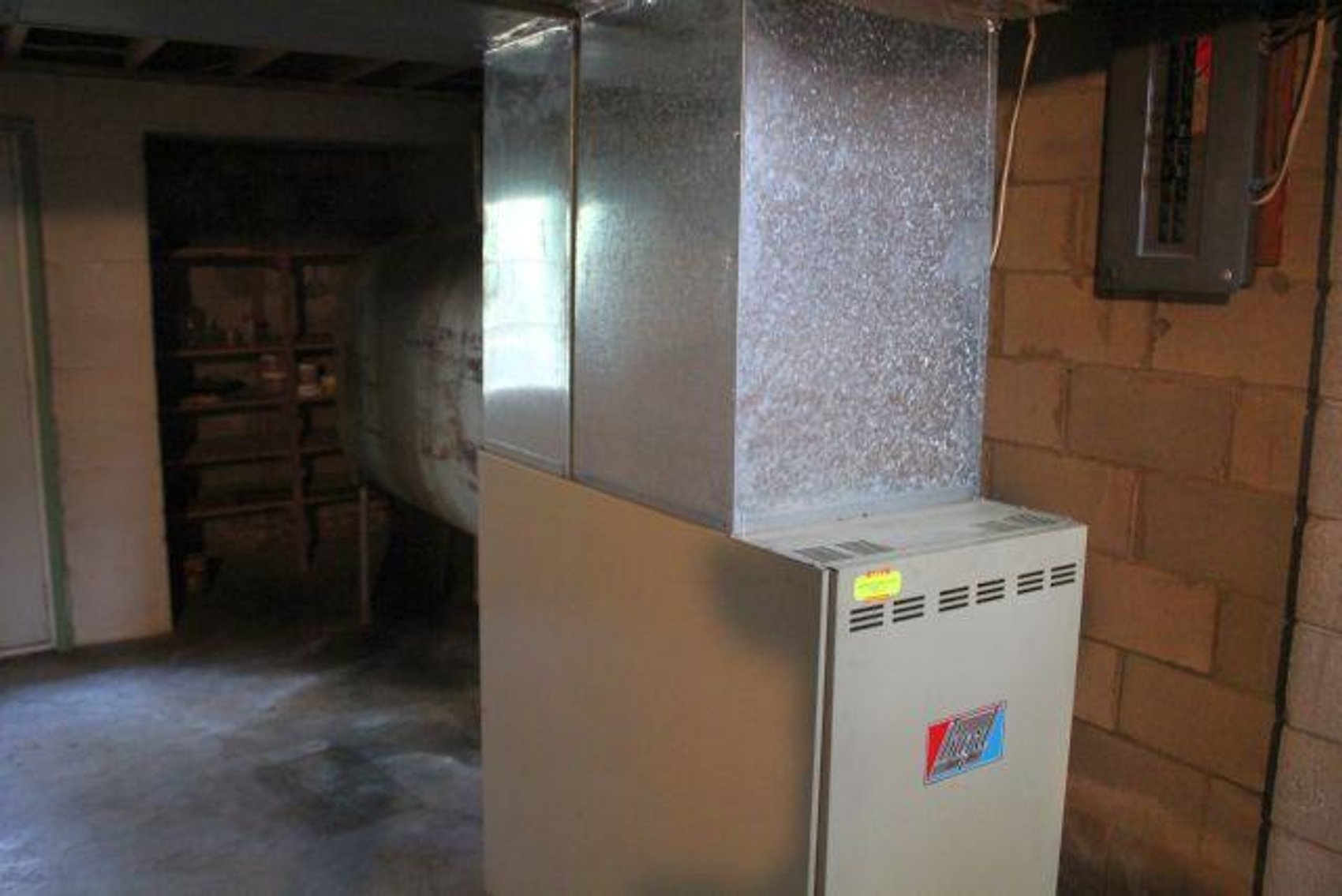 Image for ABSOLUTE REAL ESTATE AUCTION