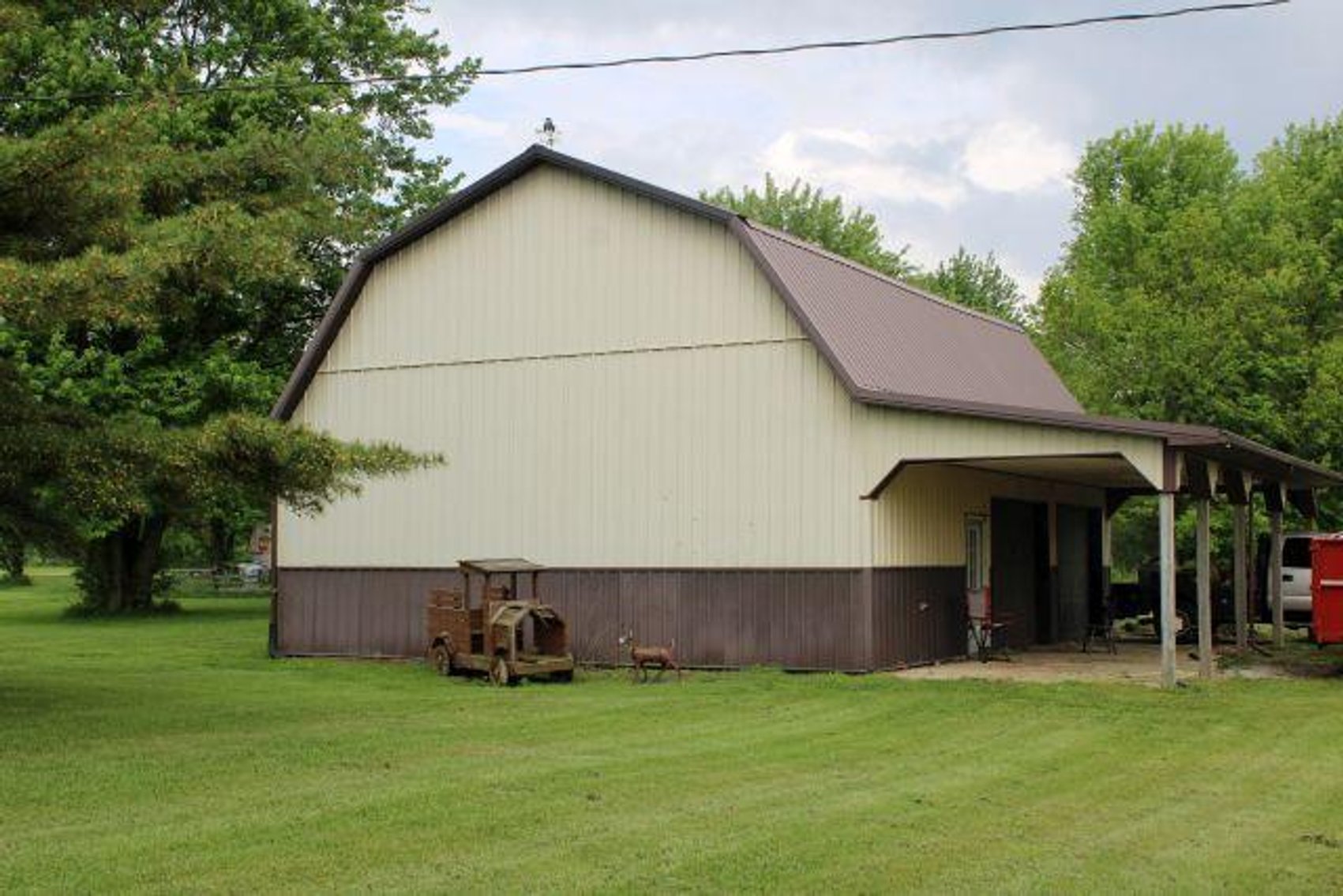 Image for REAL ESTATE - CENTERBURG, OH