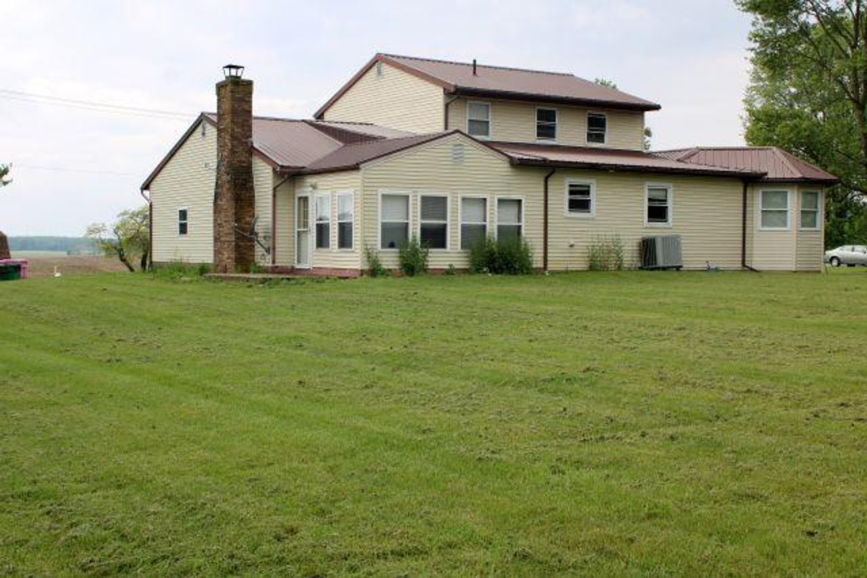 Image for REAL ESTATE - CENTERBURG, OH