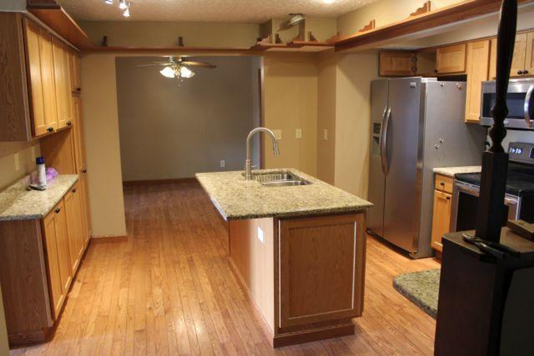 Image for REAL ESTATE - CENTERBURG, OH