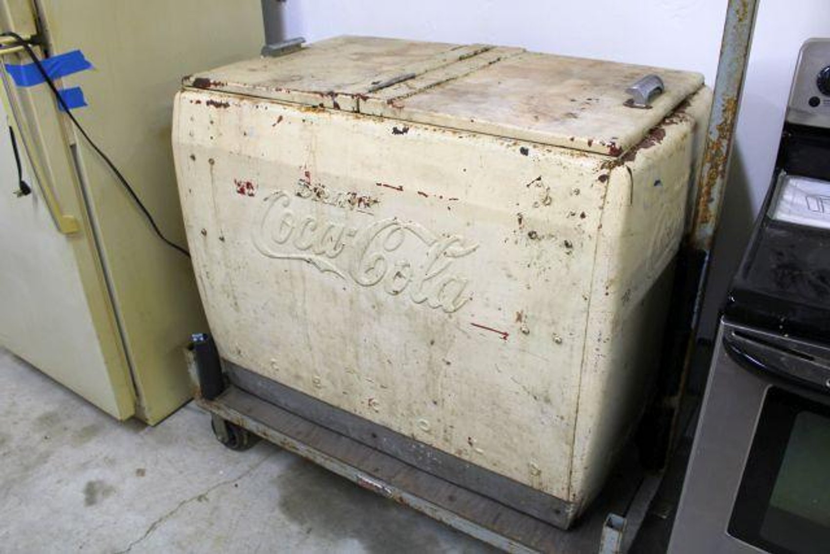 Image for PFISTER FAMILY AUCTION