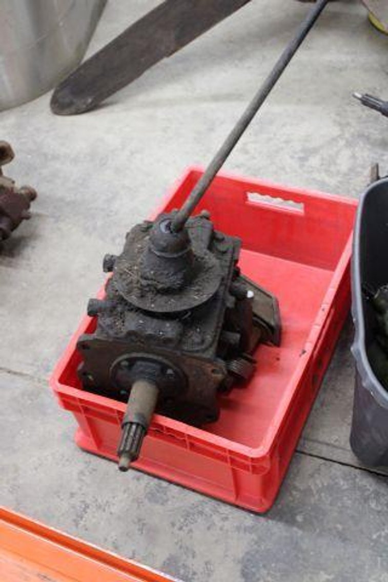 Image for TONS OF TOOLS-TRAPS-LADDERS