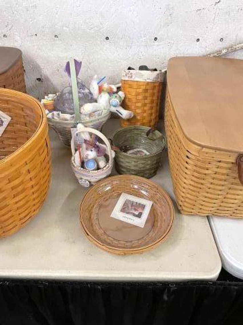 Image for LONGABERGER AUCTION