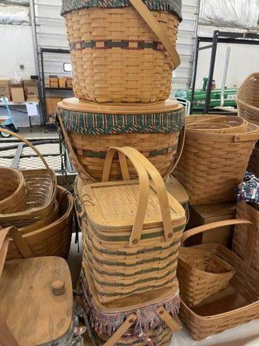 Image for LONGABERGER AUCTION