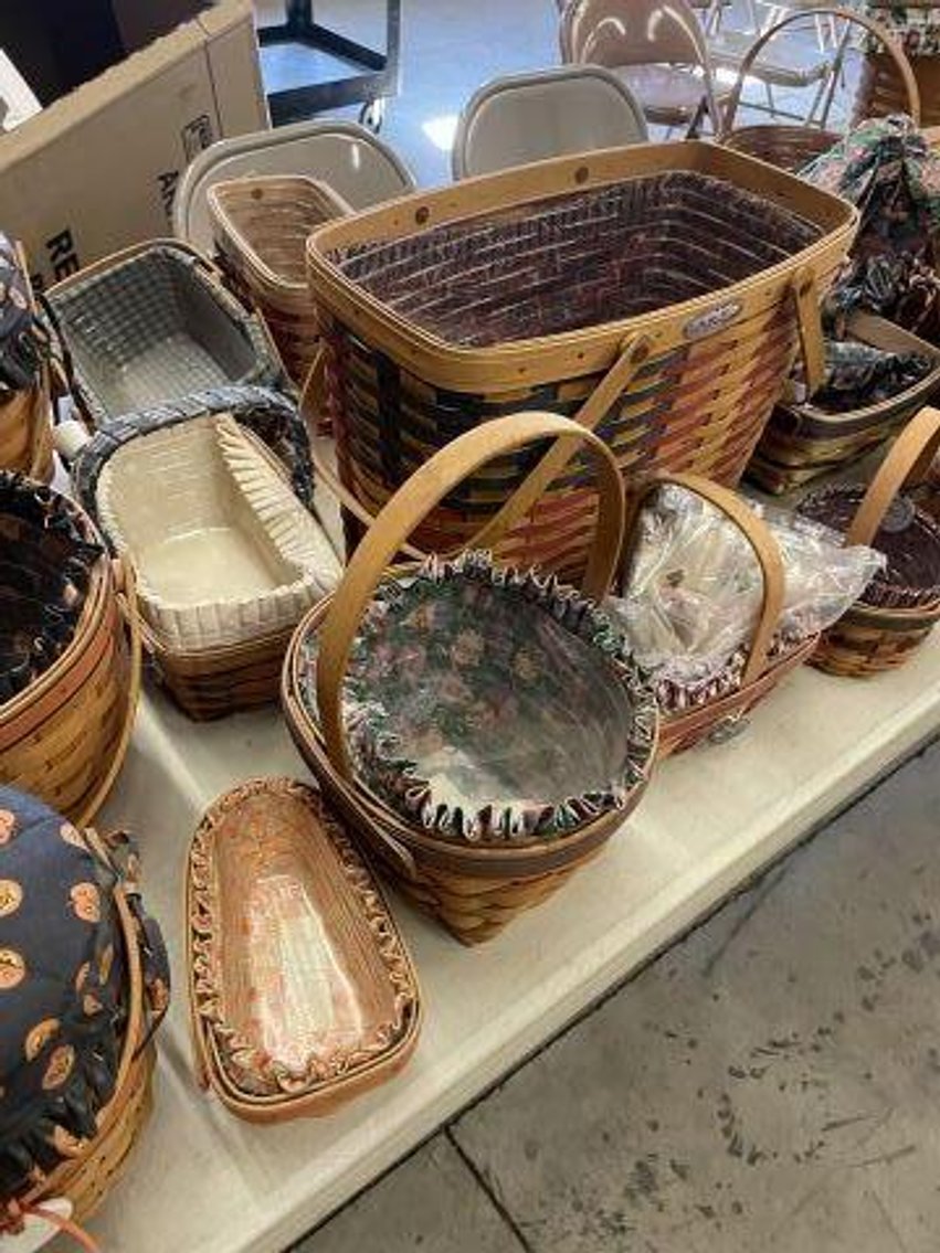 Image for LONGABERGER AUCTION