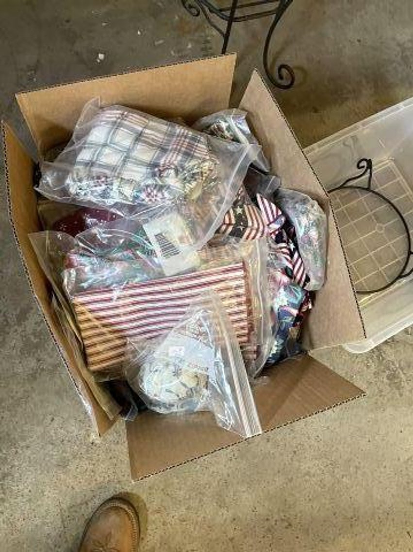 Image for LONGABERGER AUCTION