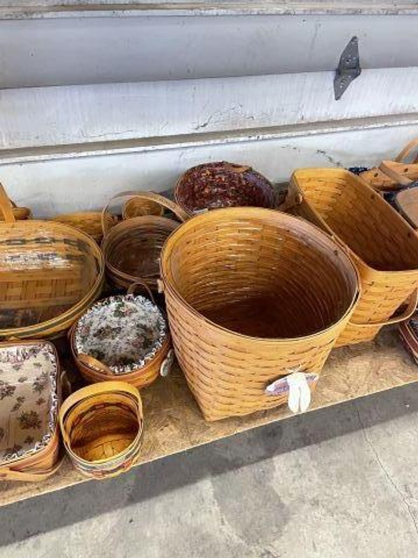 Image for LONGABERGER AUCTION