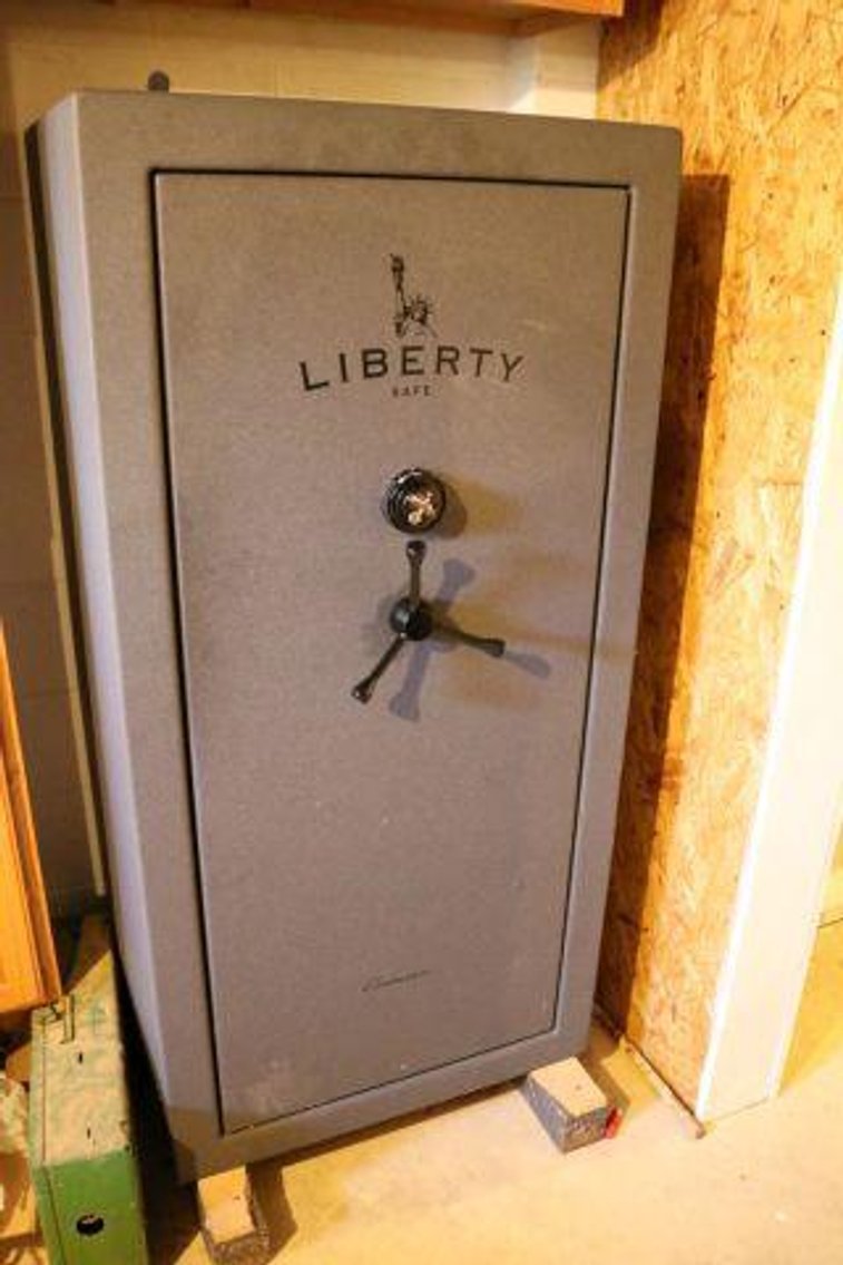 Image for MORELAND ESTATE PERSONAL PROPERTY