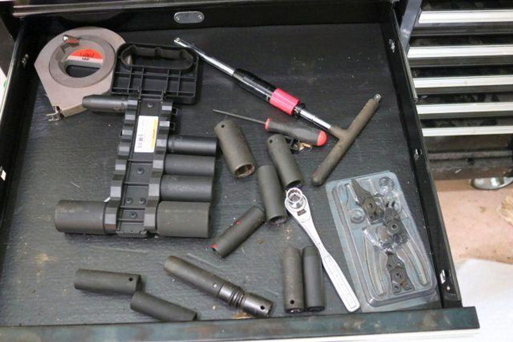 Image for MORELAND ESTATE PERSONAL PROPERTY