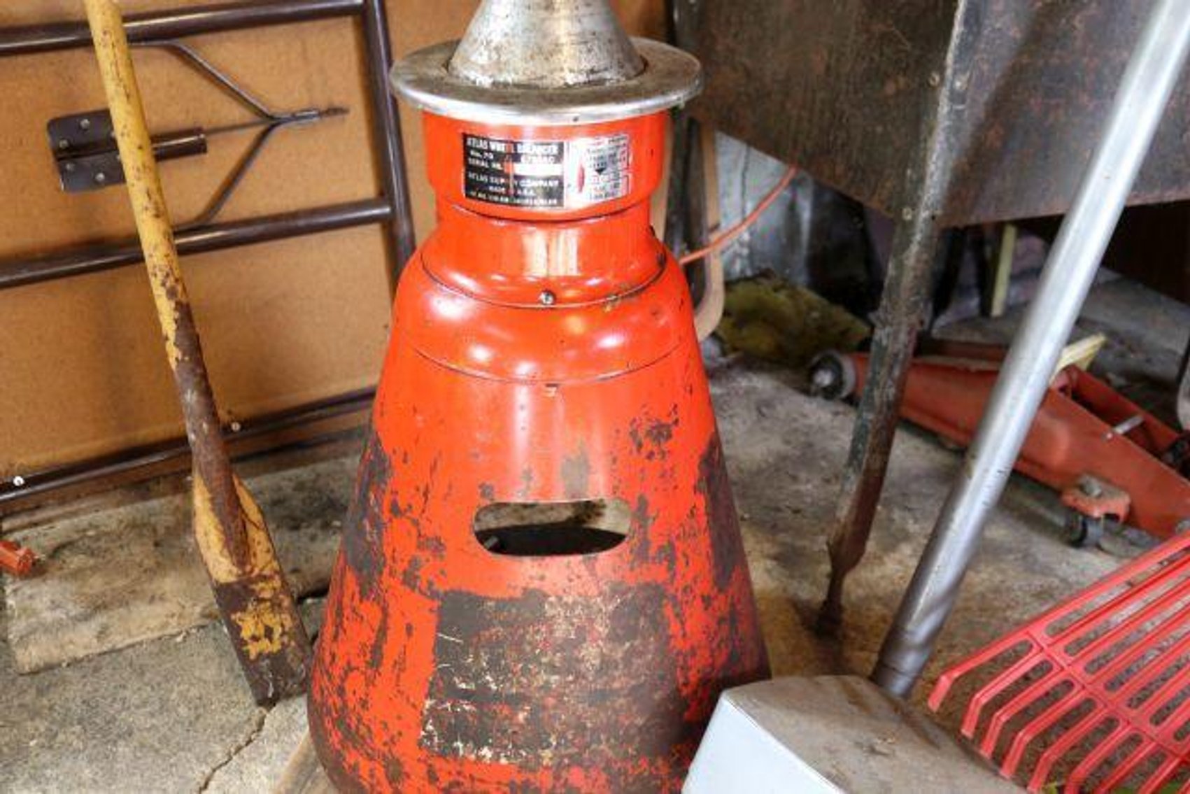 Image for CLASSIC CARS-SHOP TOOLS-TRUCK