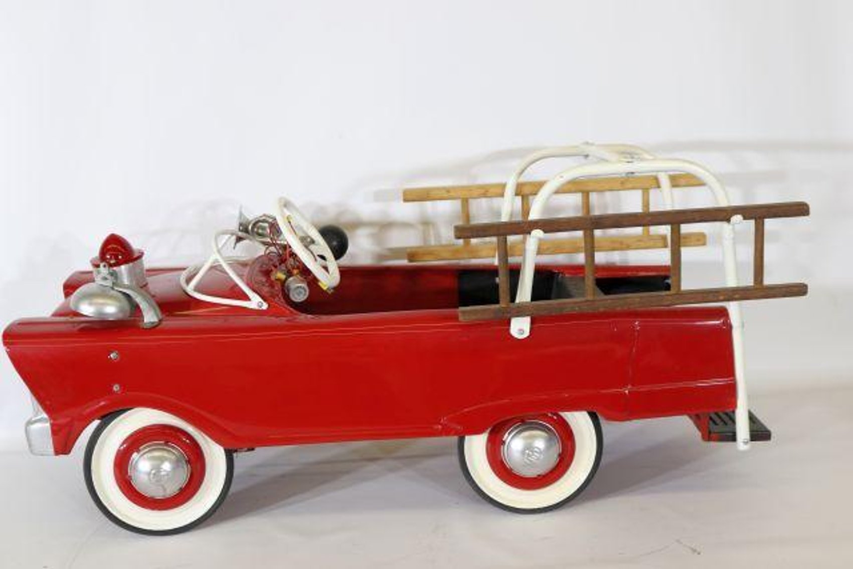 Image for BUXTON TOY COLLECTION- LIVE AUCTION