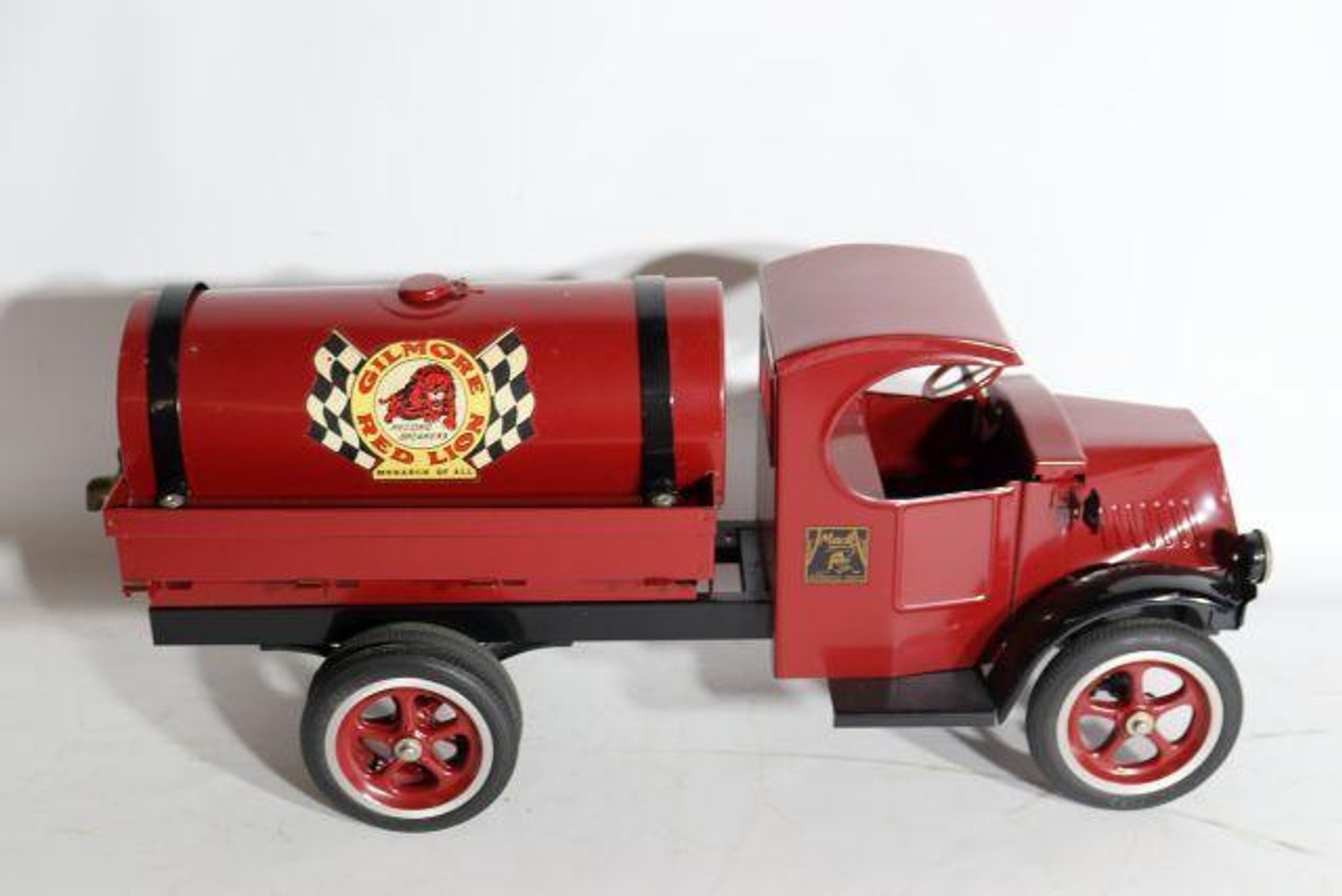 Image for BUXTON TOY COLLECTION- LIVE AUCTION