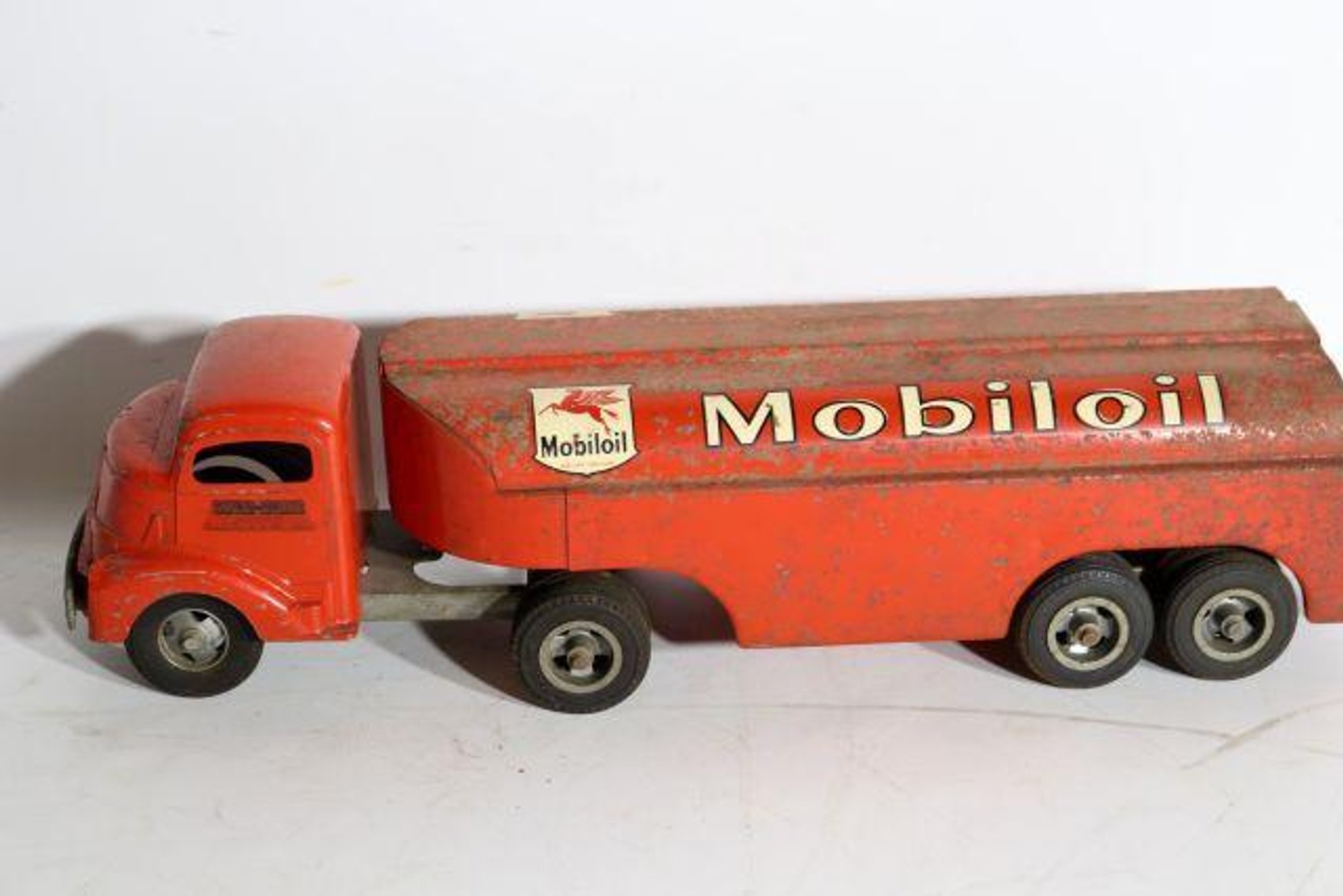 Image for BUXTON TOY COLLECTION- LIVE AUCTION