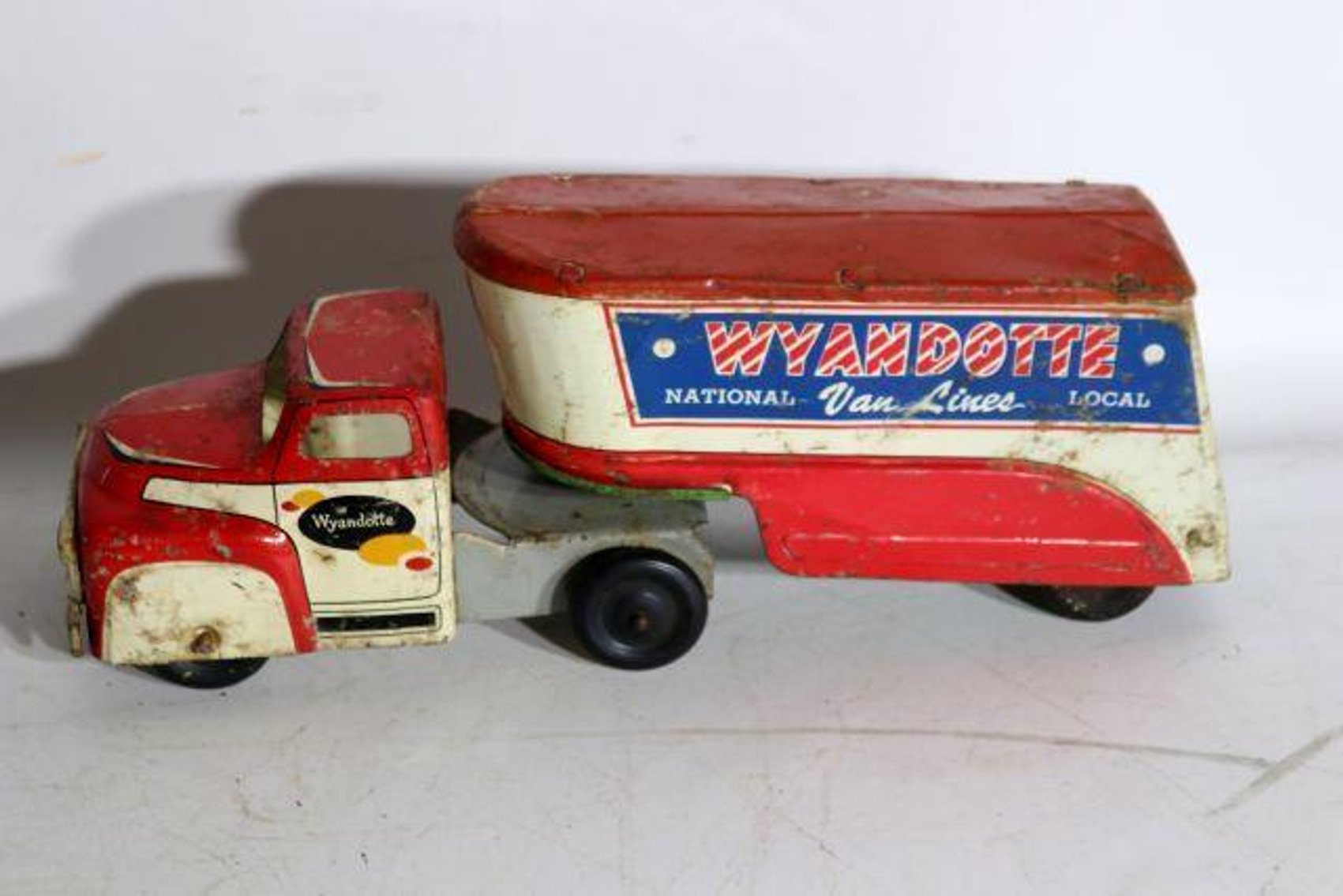 Image for BUXTON TOY COLLECTION- LIVE AUCTION