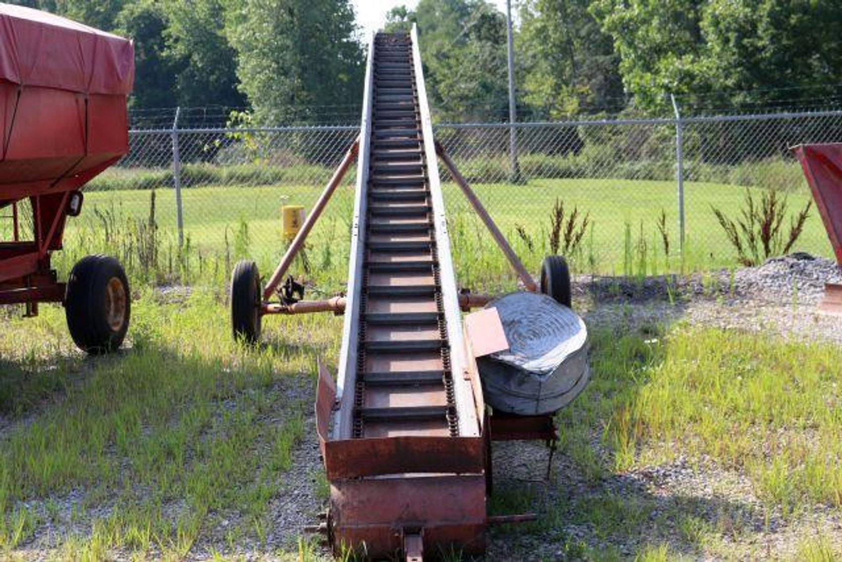 Image for BULLDOZER-WAGONS-IMPLEMENTS
