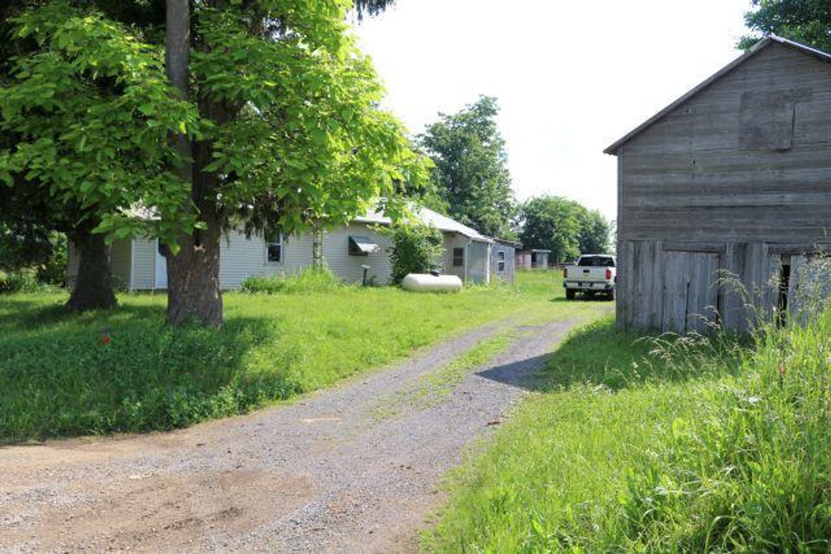 Image for ROBERTSON FAMILY REAL ESTATE & PERSONAL PROP.