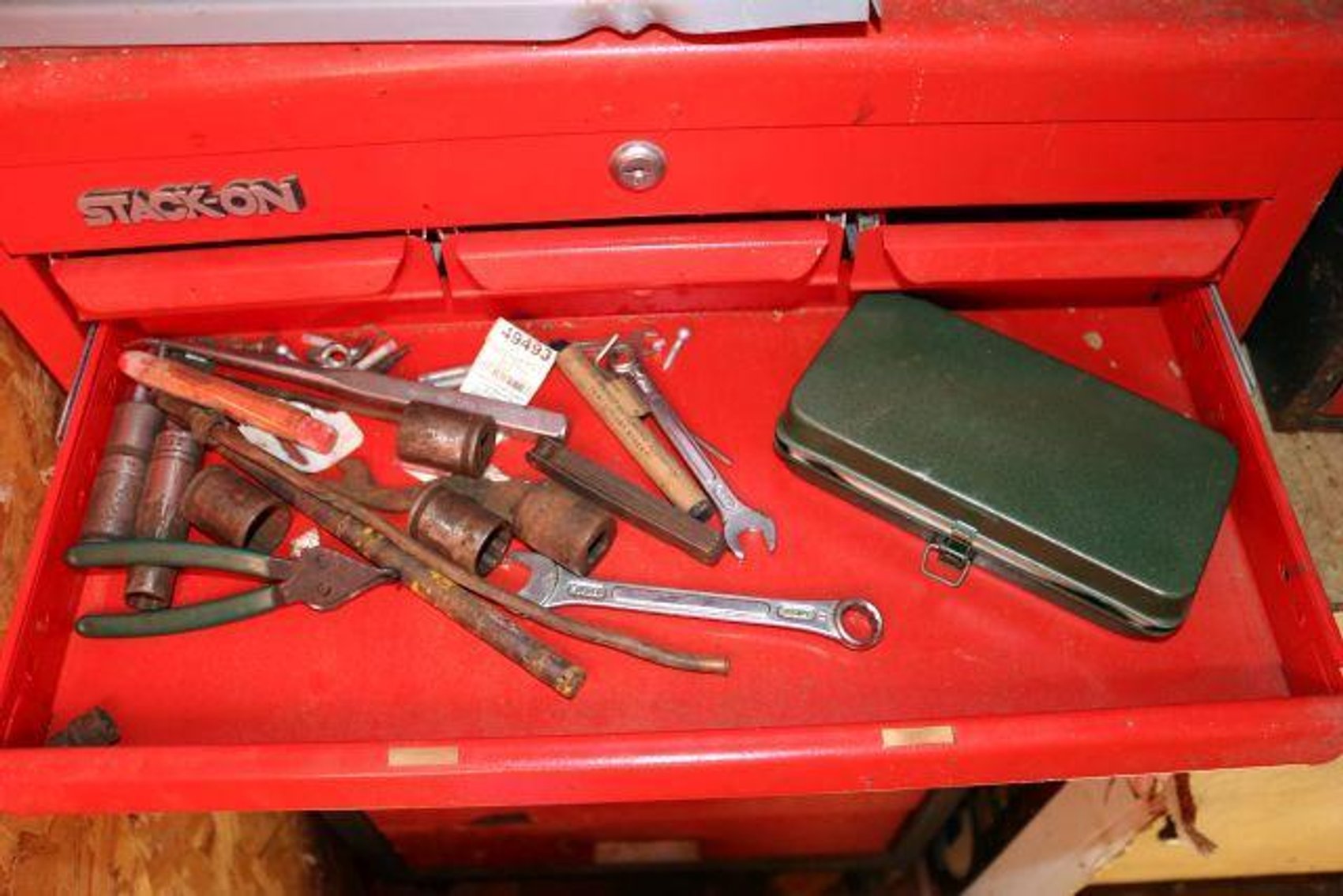 Image for ROBERTSON FAMILY REAL ESTATE & PERSONAL PROP.