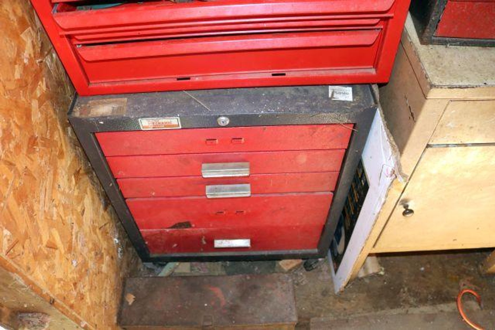 Image for ROBERTSON FAMILY REAL ESTATE & PERSONAL PROP.