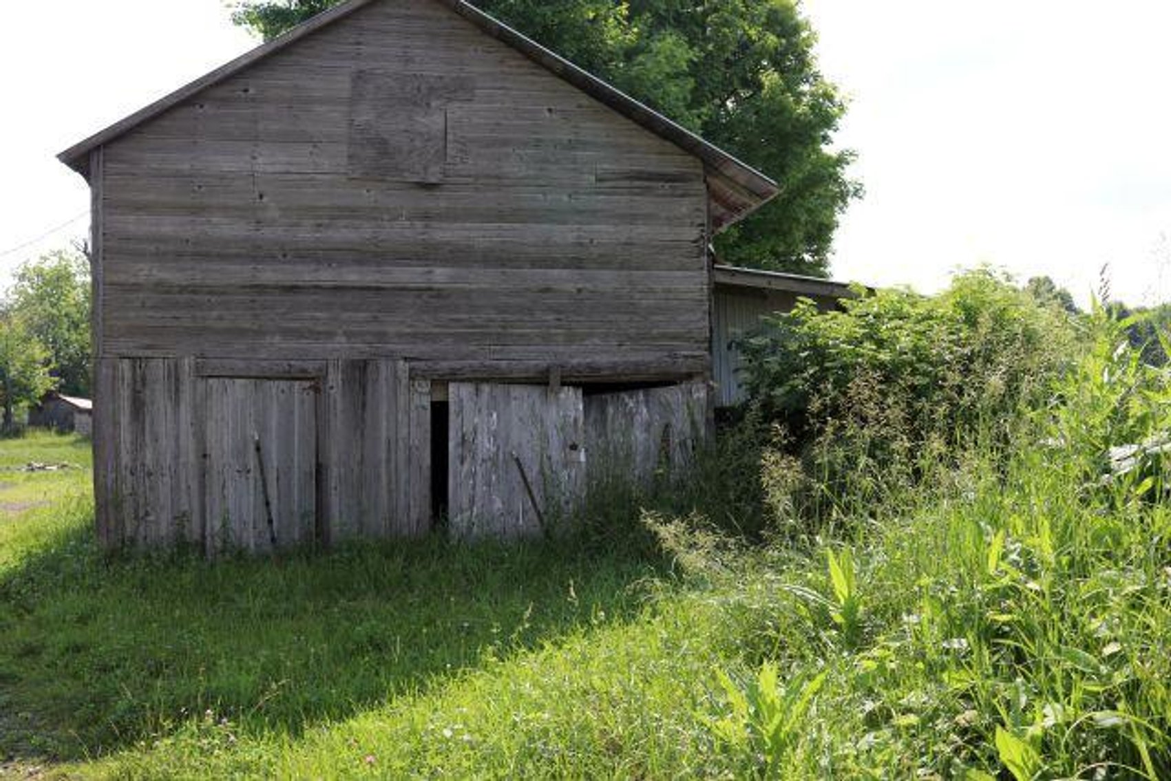 Image for ROBERTSON FAMILY REAL ESTATE & PERSONAL PROP.