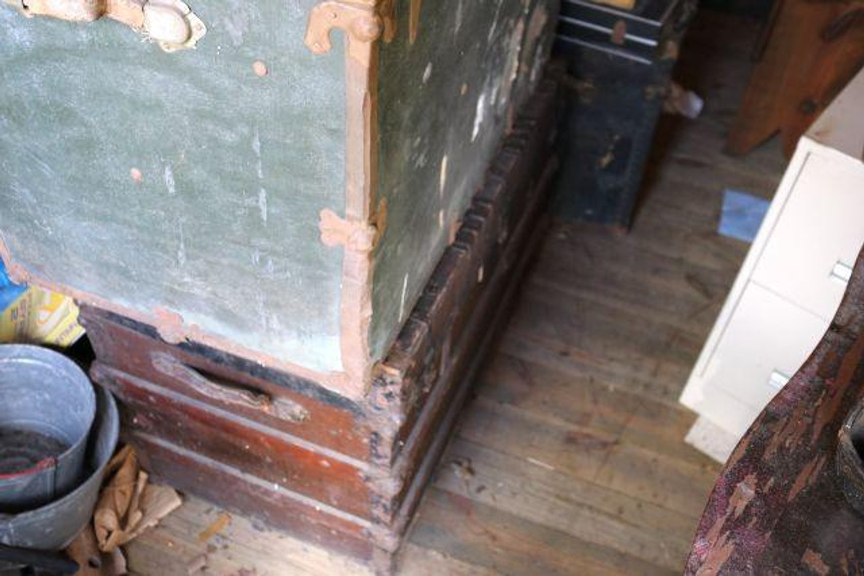 Image for ROBERTSON FAMILY REAL ESTATE & PERSONAL PROP.