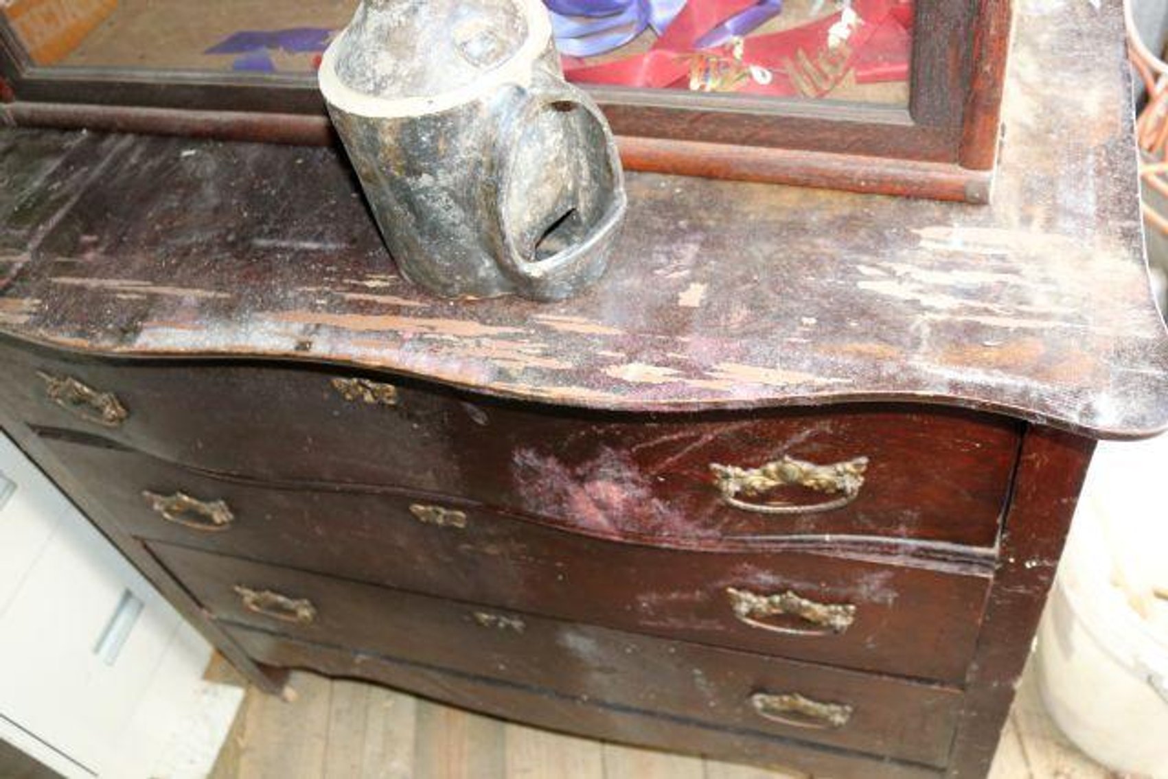 Image for ROBERTSON FAMILY REAL ESTATE & PERSONAL PROP.