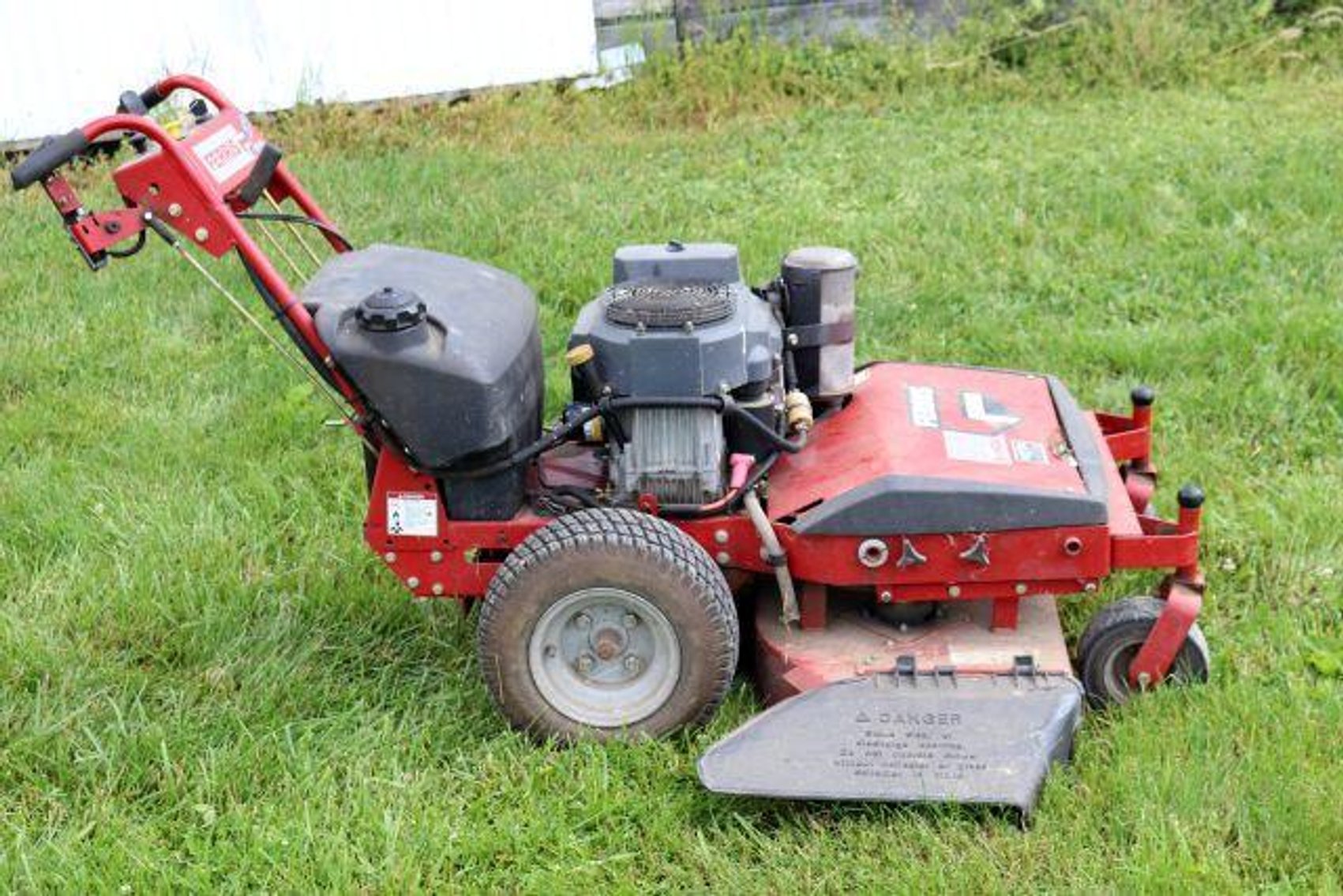 Image for CAMPERS-ZERO TURNS-TRAILER-SEMI