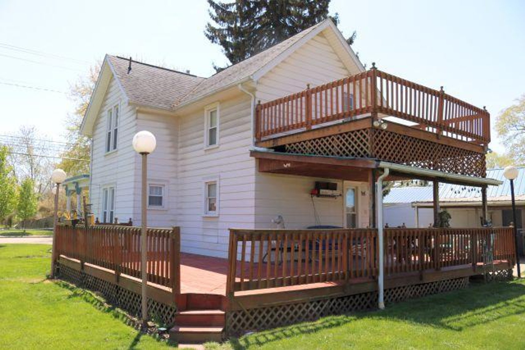 Image for 96 COLUMBUS RD- REAL ESTATE AUCTION