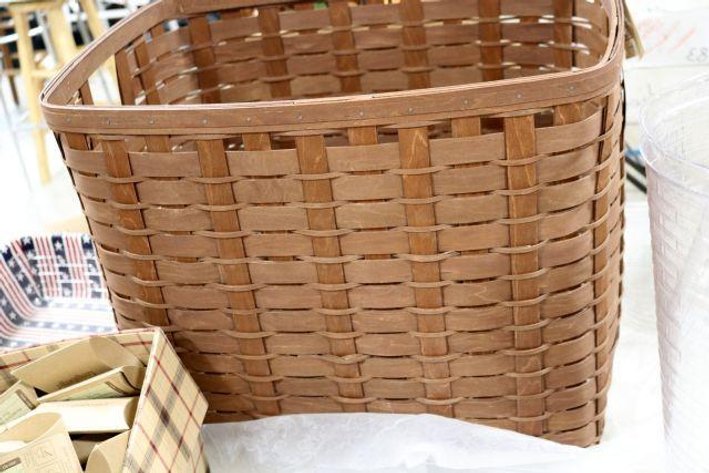Image for LARGE LONGABERGER BASKET & POTTERY COLLECTION