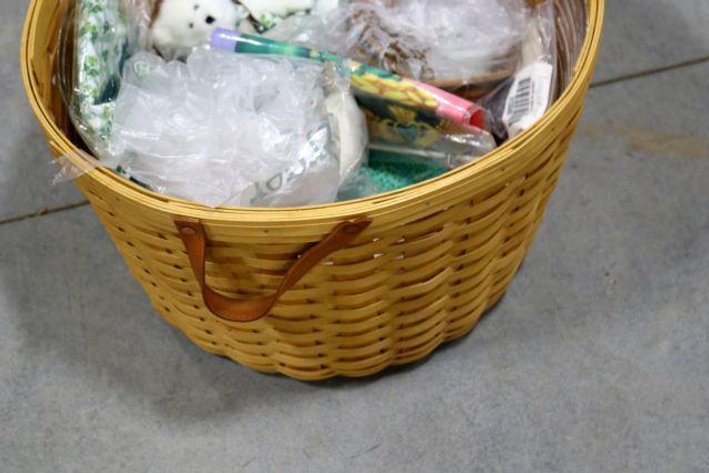 Image for LARGE LONGABERGER BASKET & POTTERY COLLECTION