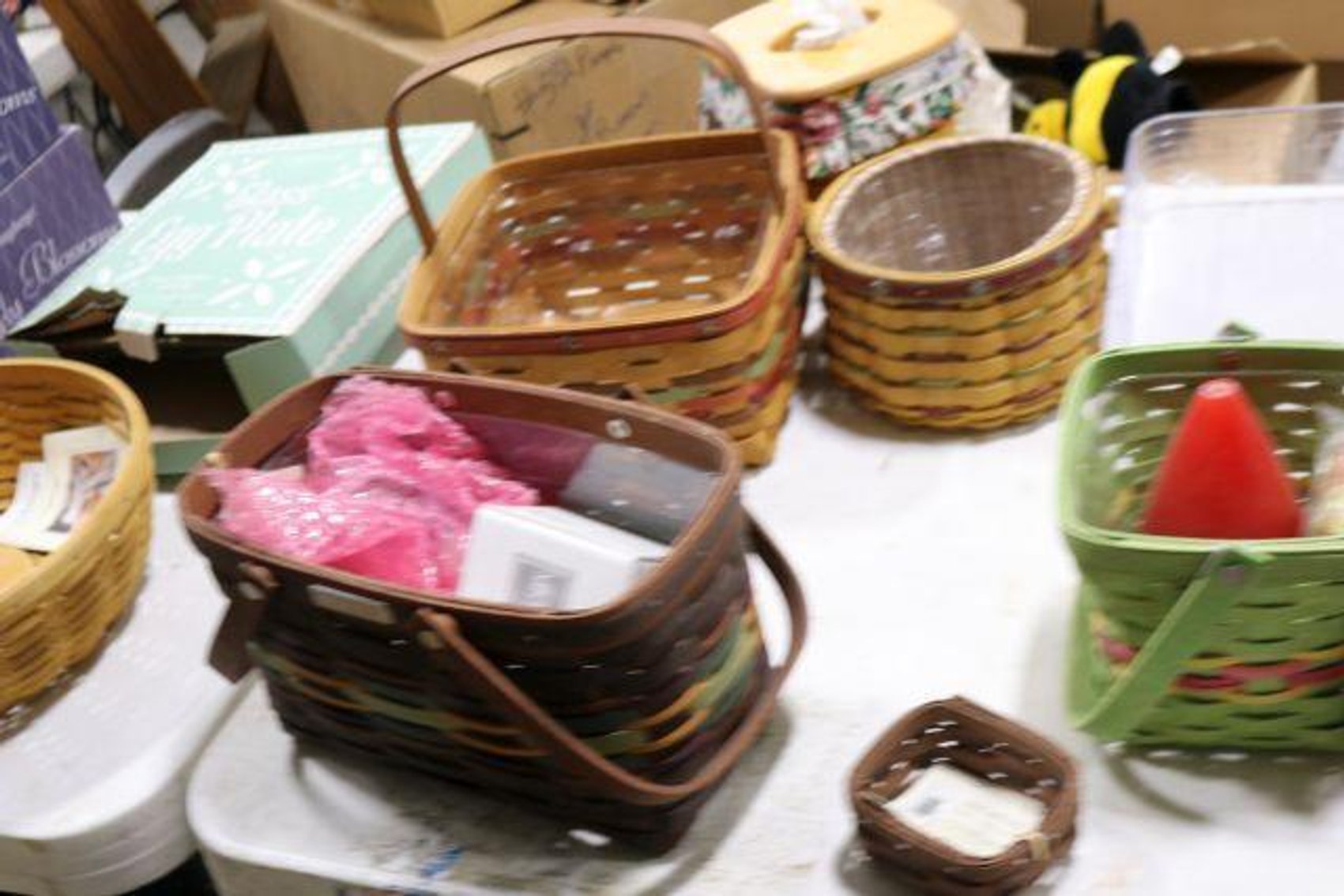 Image for LARGE LONGABERGER BASKET & POTTERY COLLECTION