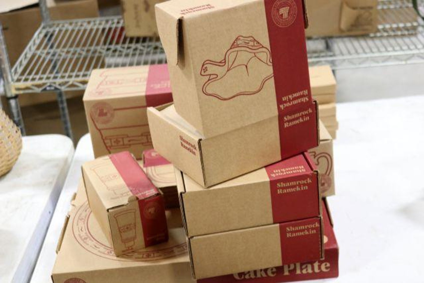 Image for LARGE LONGABERGER BASKET & POTTERY COLLECTION