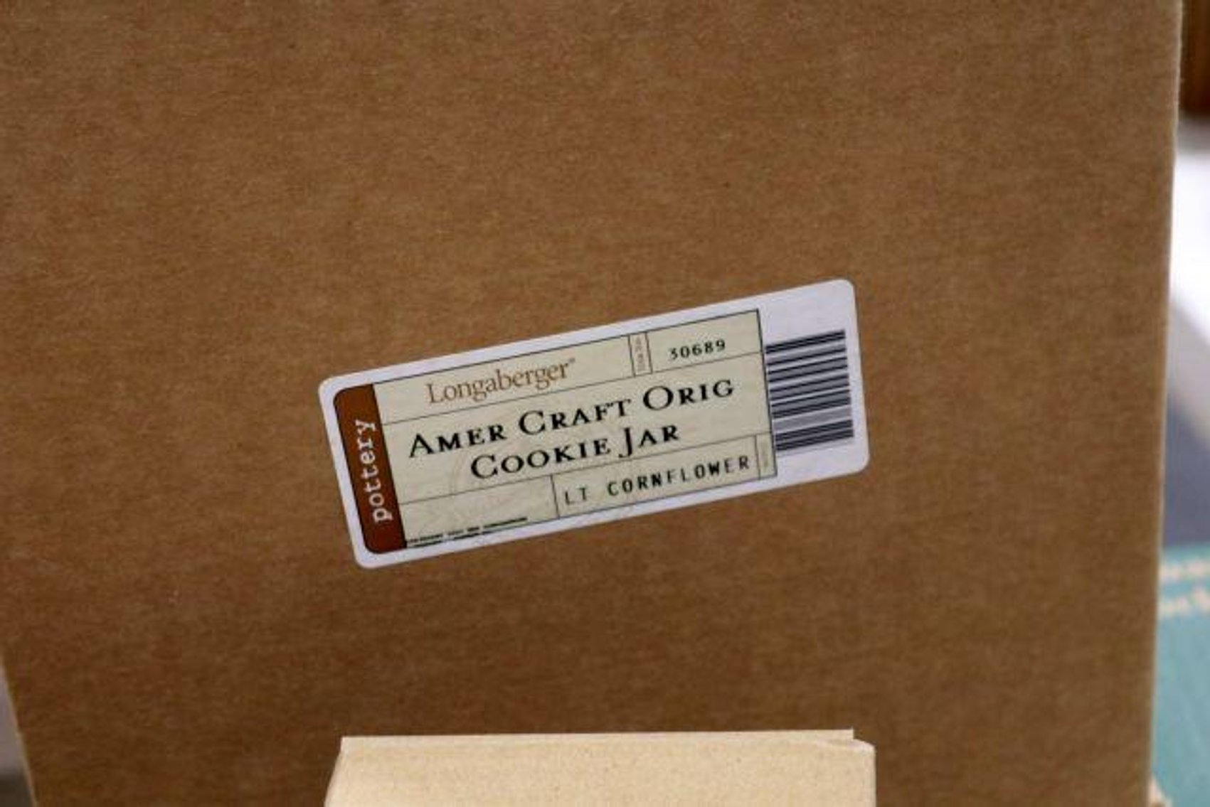 Image for LARGE LONGABERGER BASKET & POTTERY COLLECTION