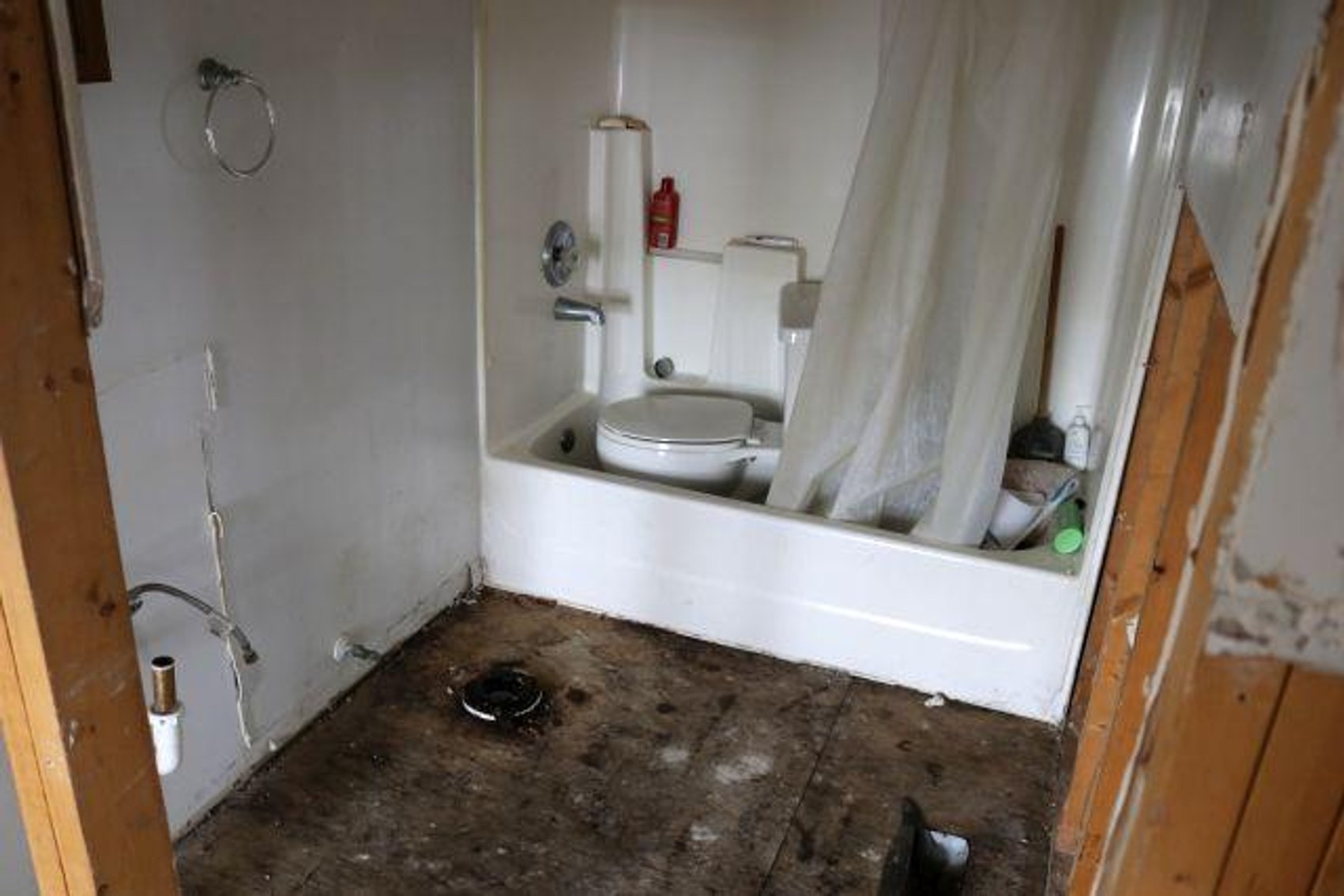 Image for 5835 NEWARK RD-ABSOLUTE AUCTION