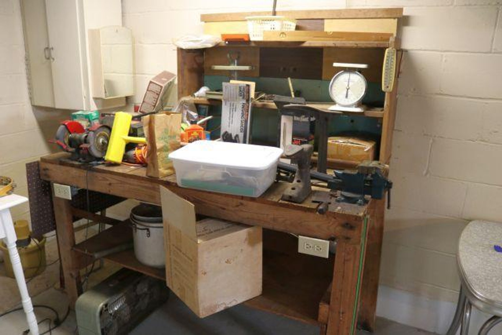 Image for CONTENTS OF WHOLE HOUSE