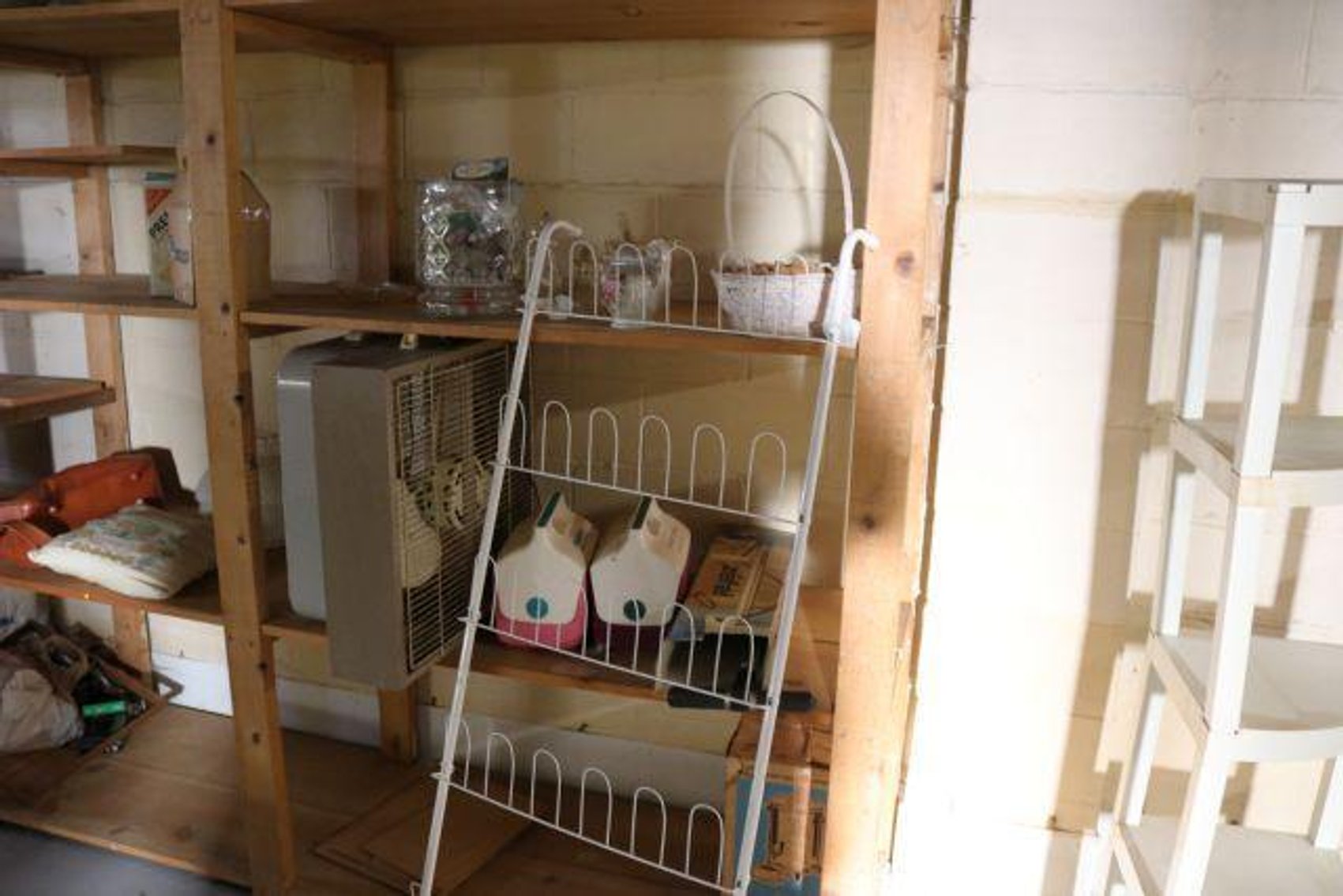 Image for CONTENTS OF WHOLE HOUSE