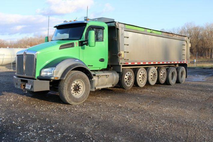 Image for ONLINE BIDDING- PEARCE TRUCKING