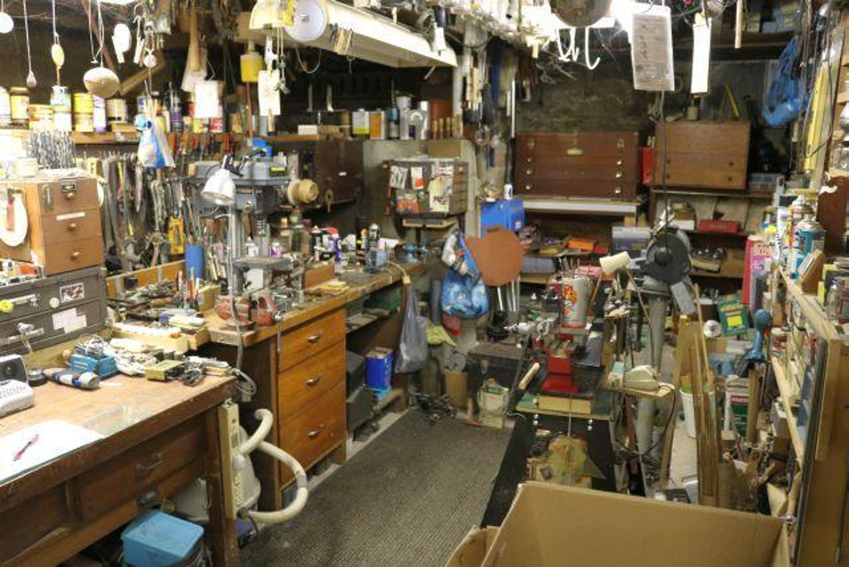 Image for TOOLS-SMOKERS-FURNITURE-DECOR-SIGNS