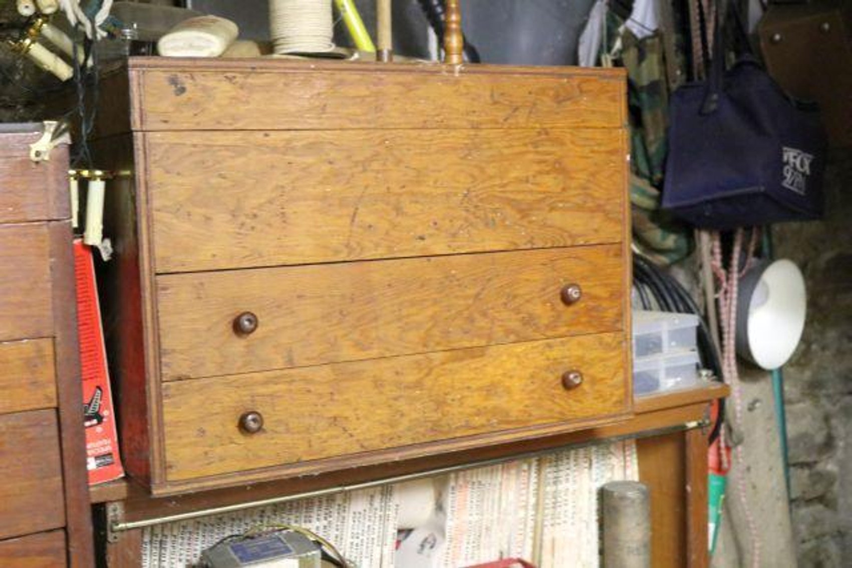 Image for TOOLS-SMOKERS-FURNITURE-DECOR-SIGNS