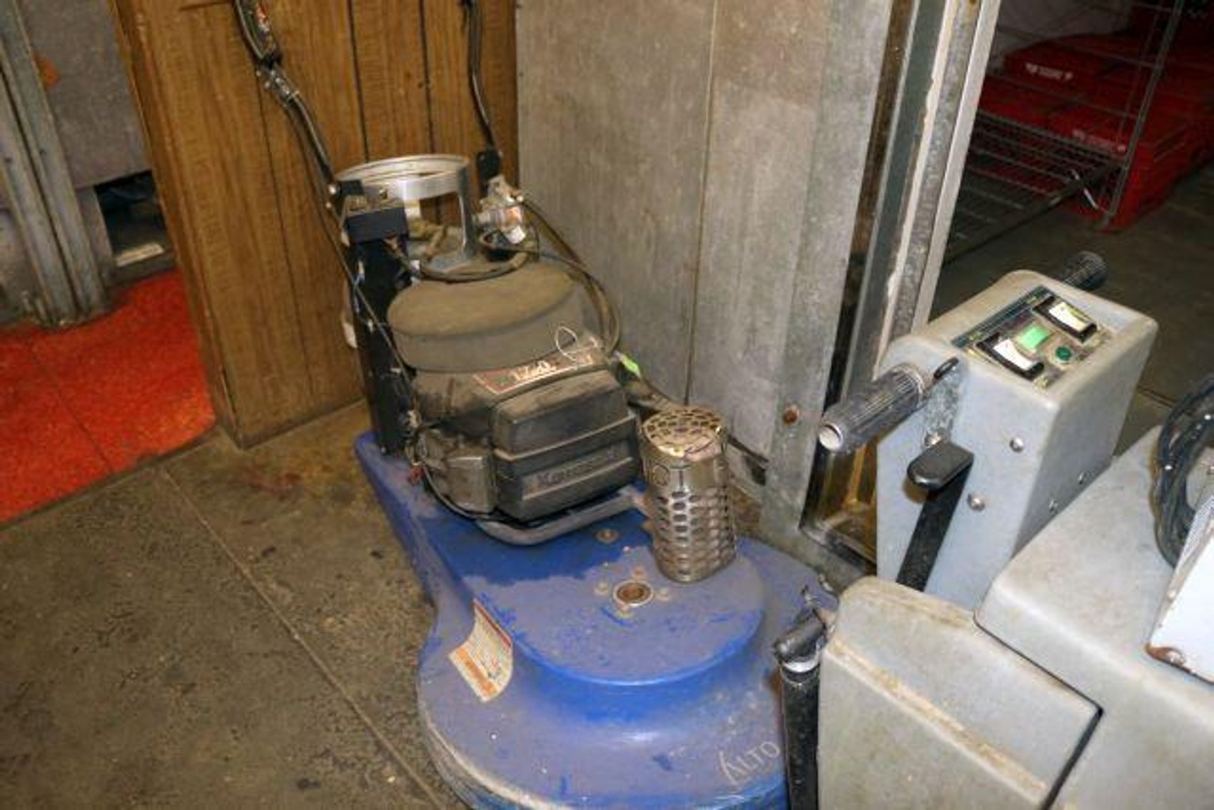 Image for HOMETOWN MARKET UTICA