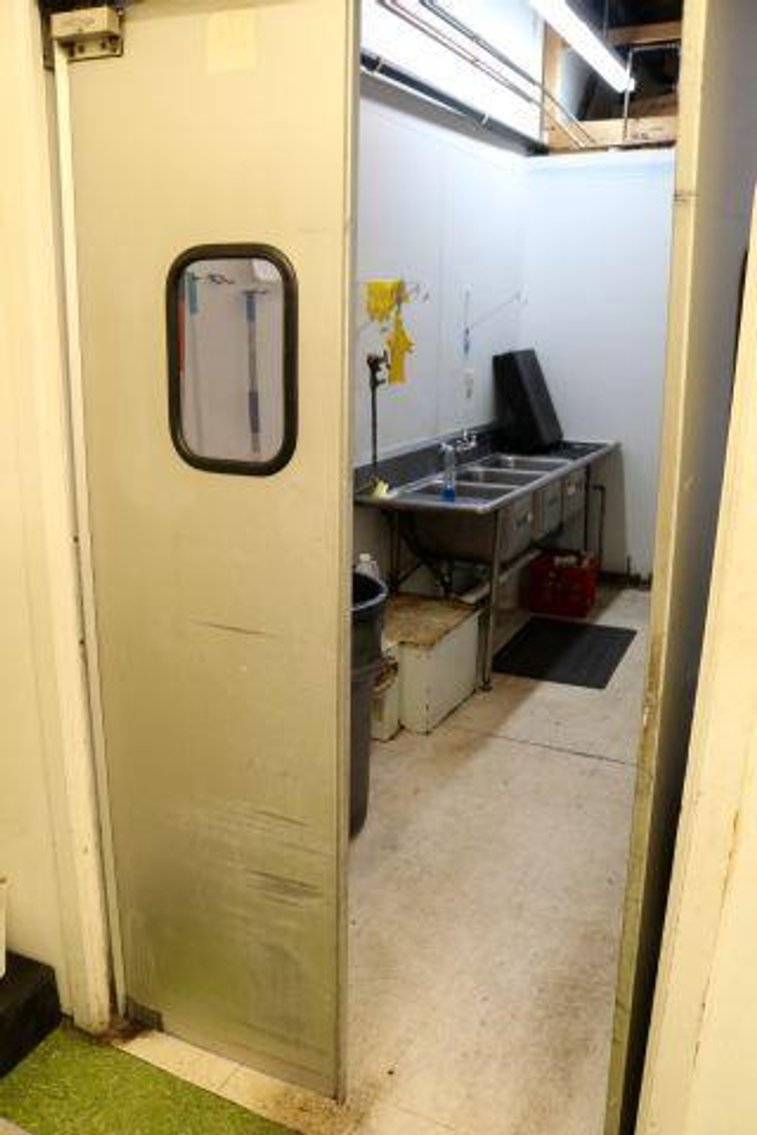 Image for HOMETOWN MARKET UTICA