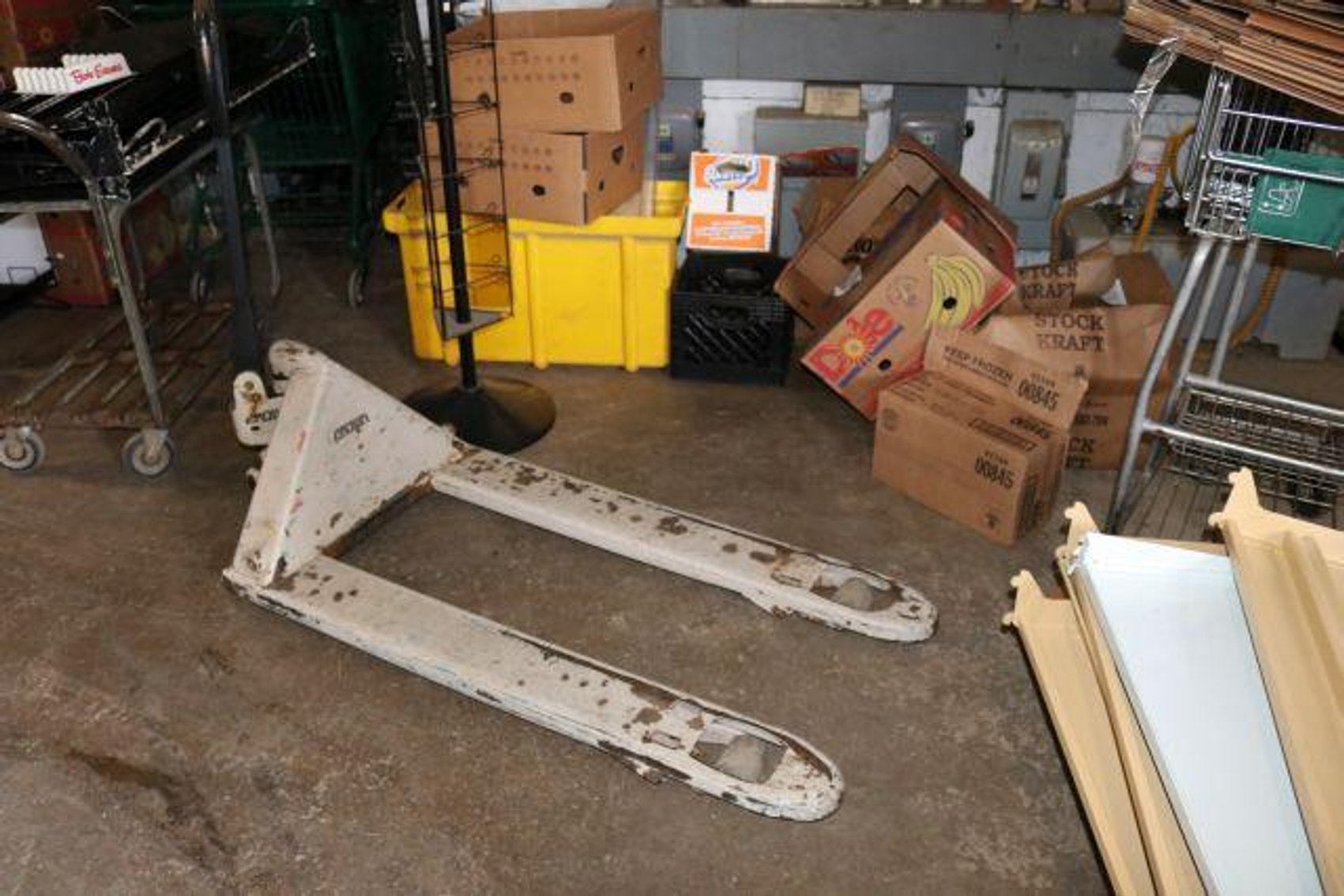 Image for HOMETOWN MARKET UTICA