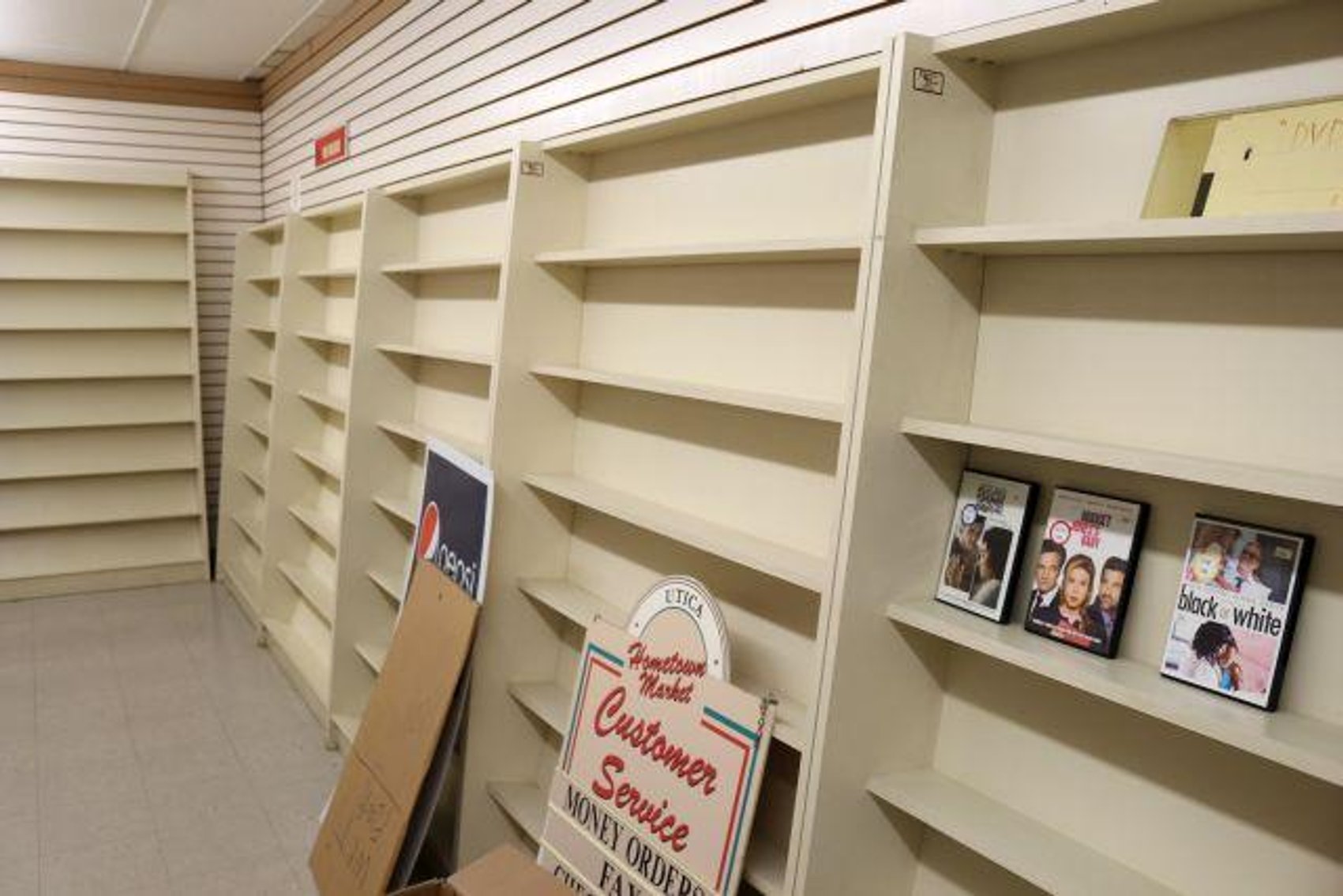 Image for HOMETOWN MARKET UTICA