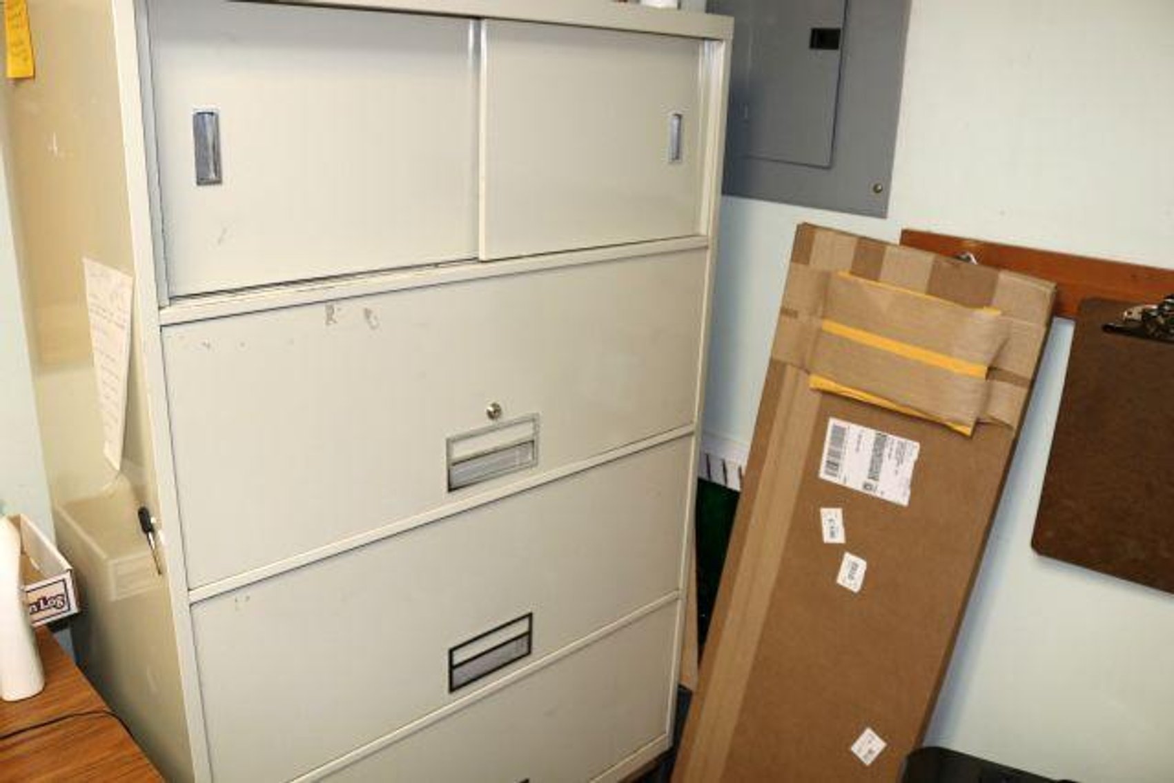 Image for HOMETOWN MARKET UTICA