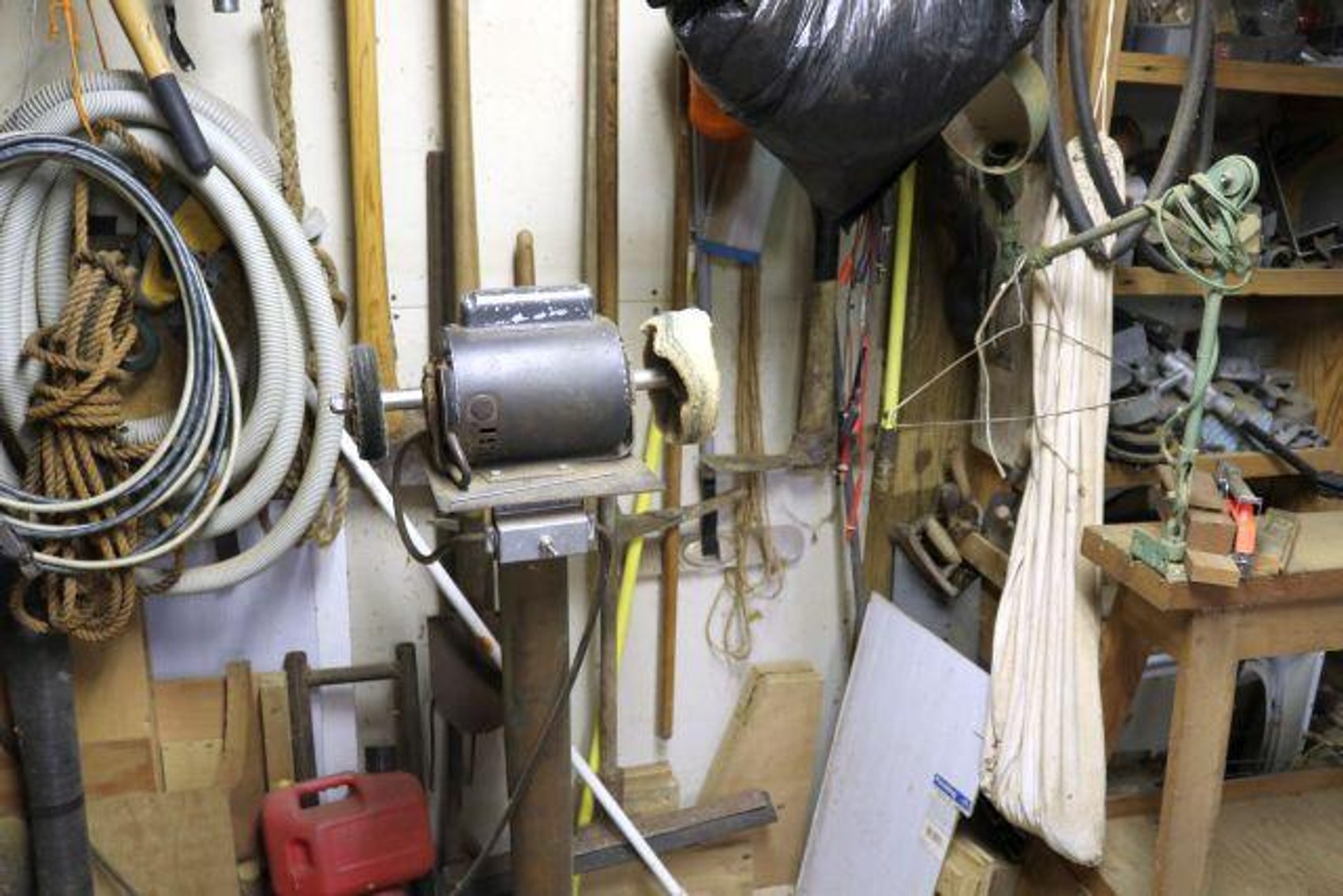 Image for TOOLS-SMOKERS-FURNITURE-DECOR-SIGNS