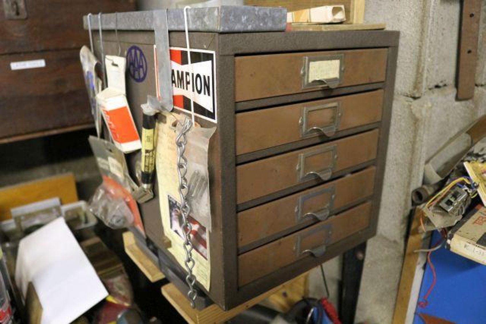 Image for TOOLS-SMOKERS-FURNITURE-DECOR-SIGNS