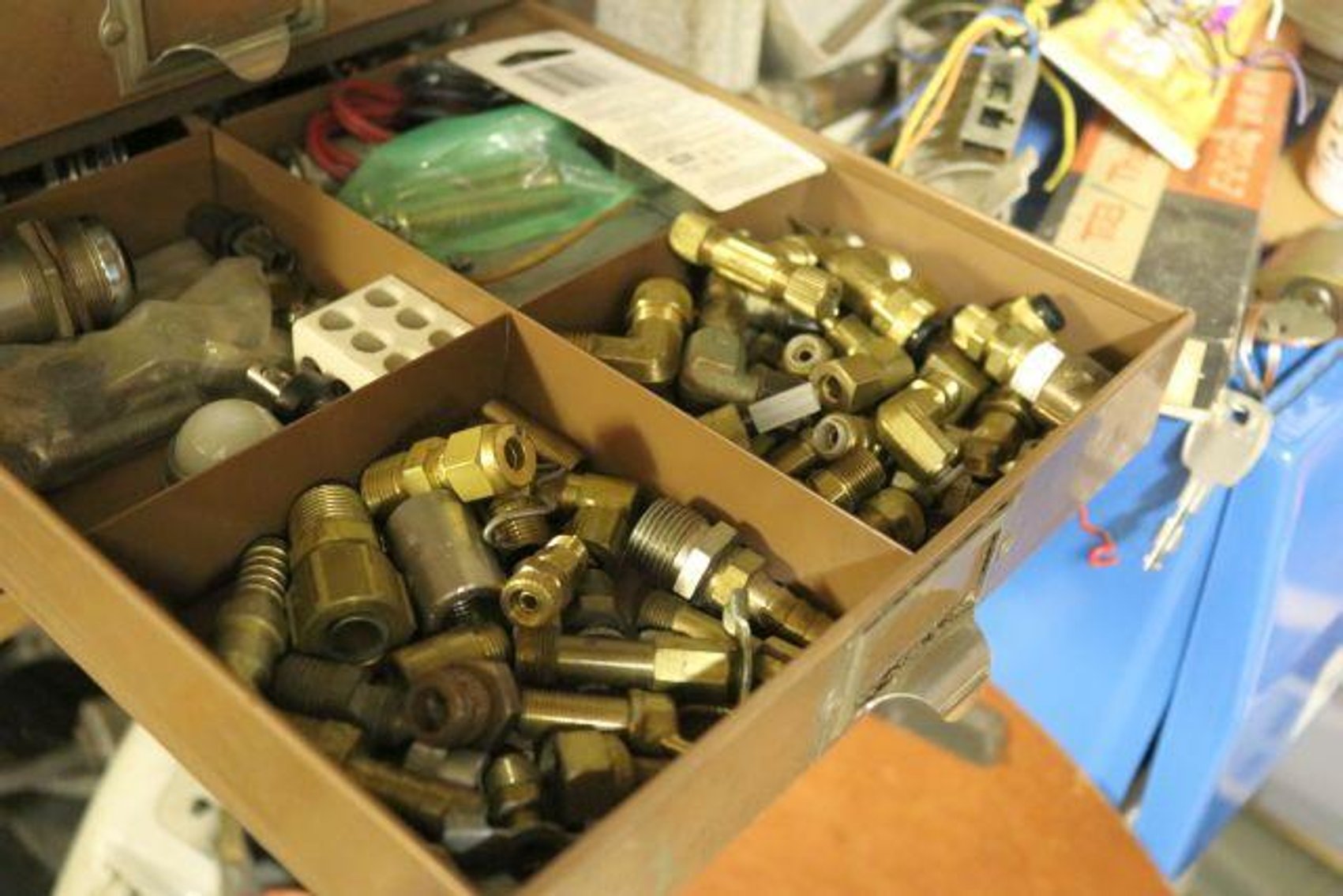 Image for TOOLS-SMOKERS-FURNITURE-DECOR-SIGNS