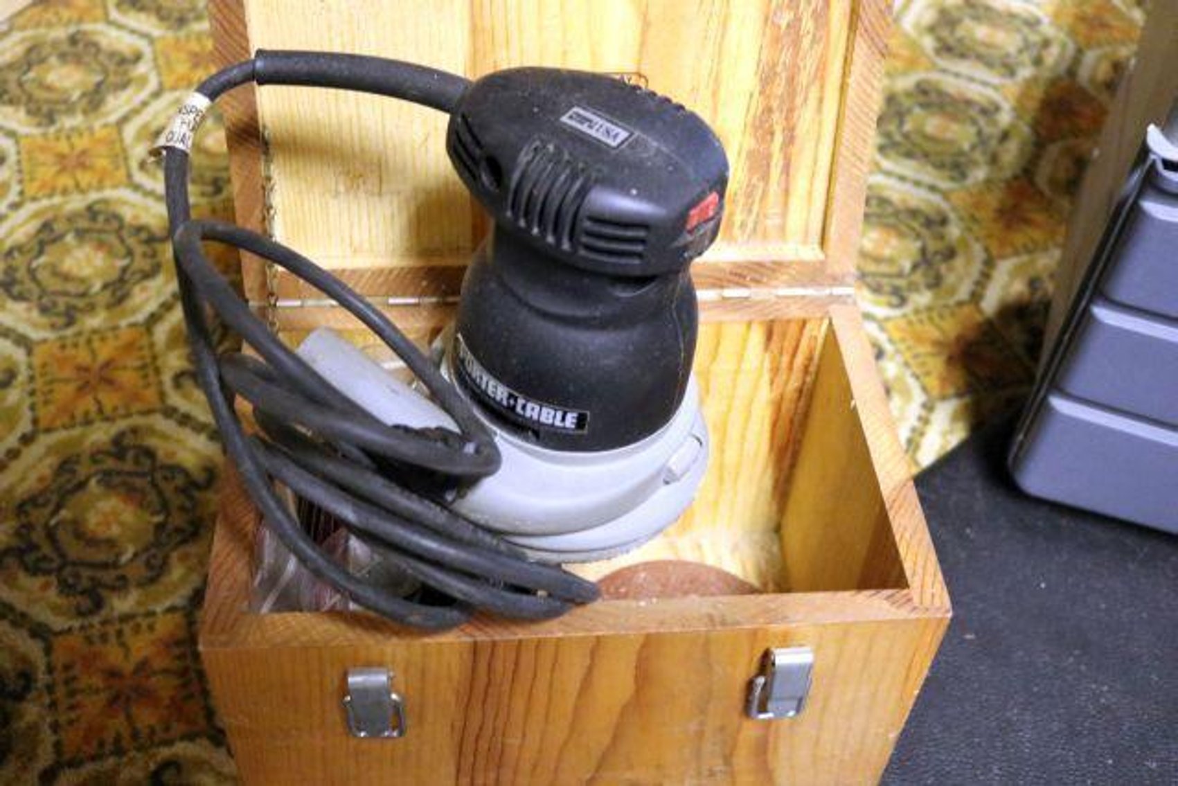 Image for TOOLS-SMOKERS-FURNITURE-DECOR-SIGNS